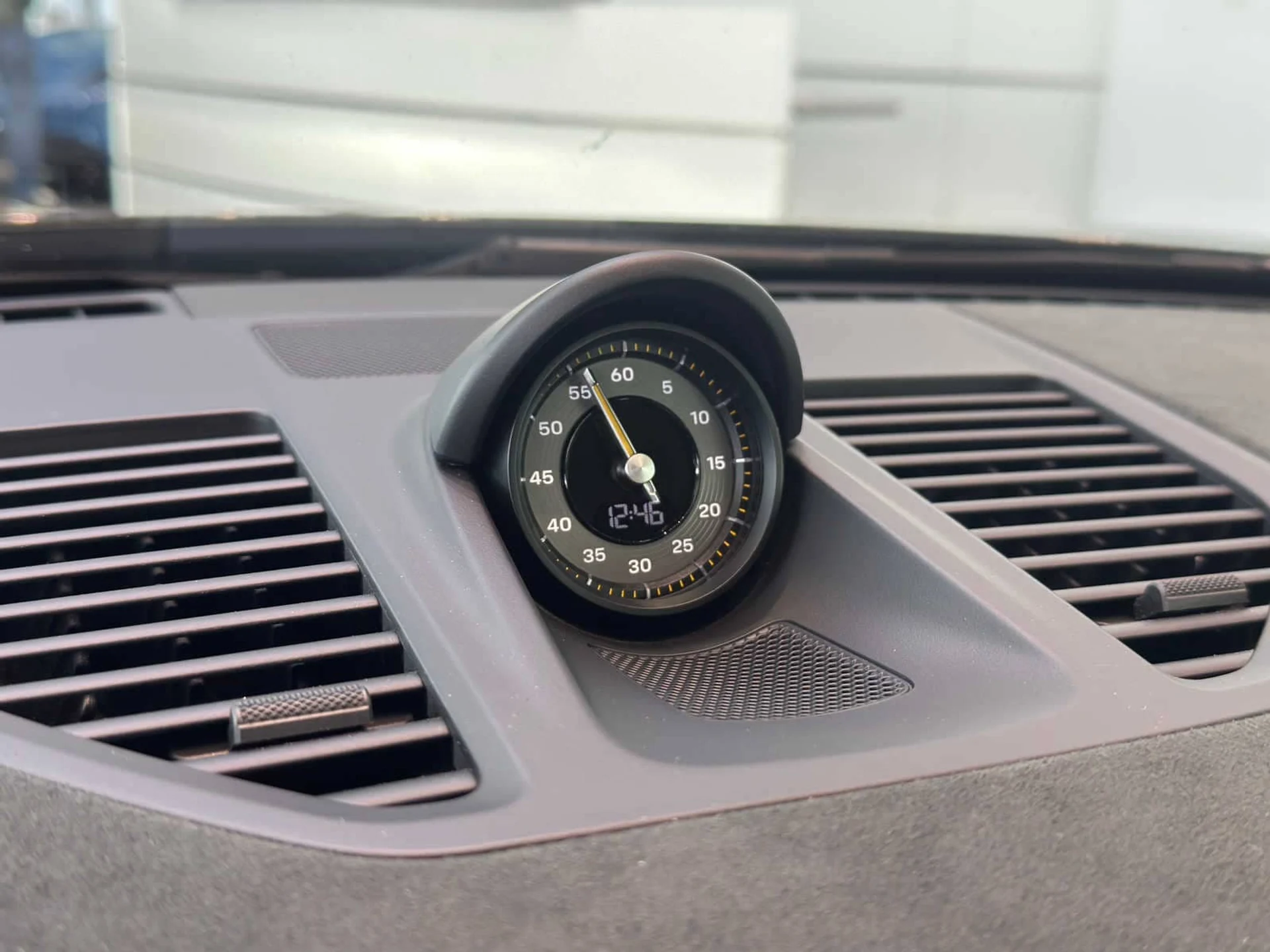 mph020_3382275187_f057fa03af98ccc108264133d09b241bx_c993ca8b13