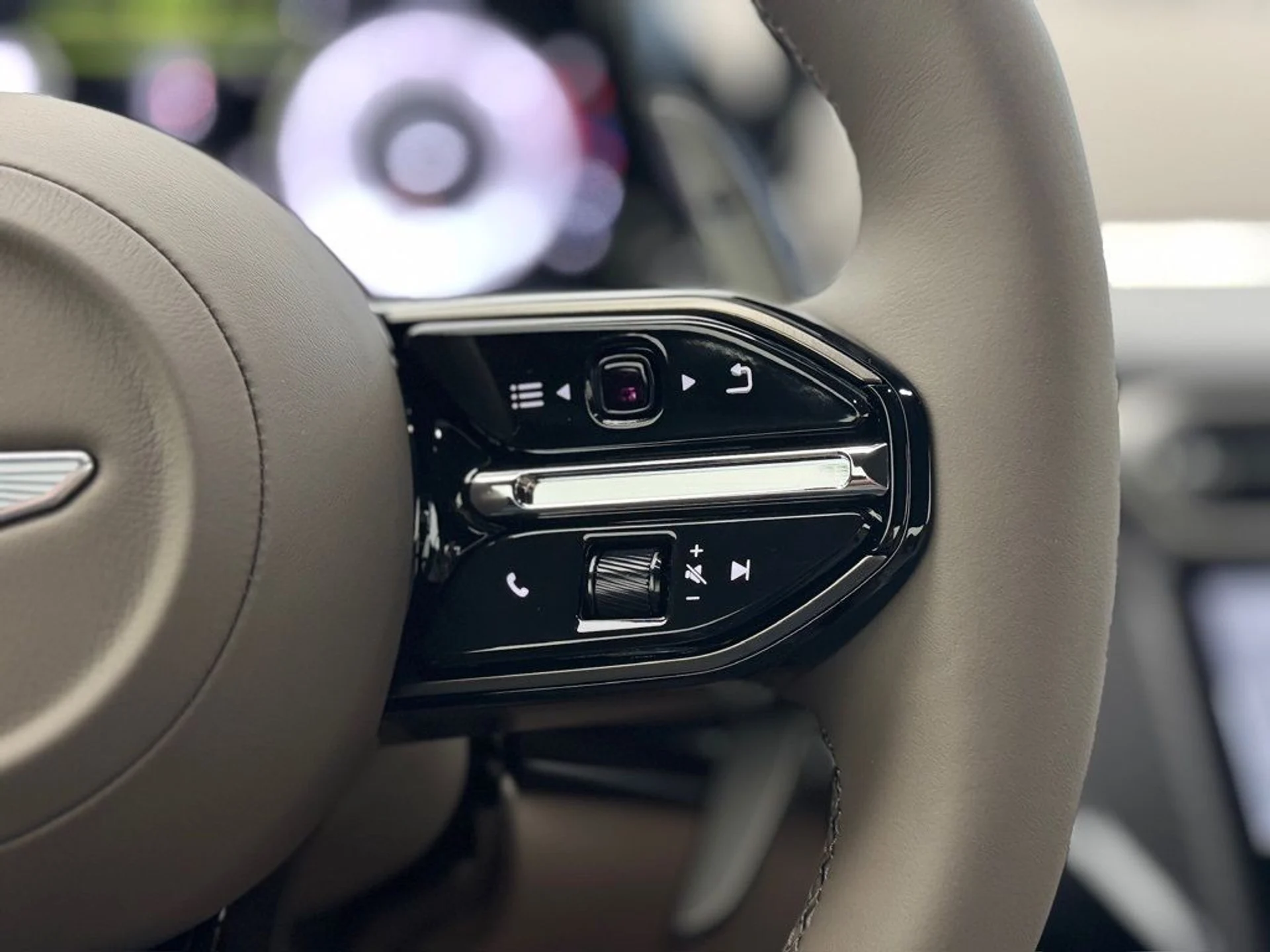 mph020_3385716190_0l6cy9kaintdhmc8w990ts9lgc9v_d2fc5371e5