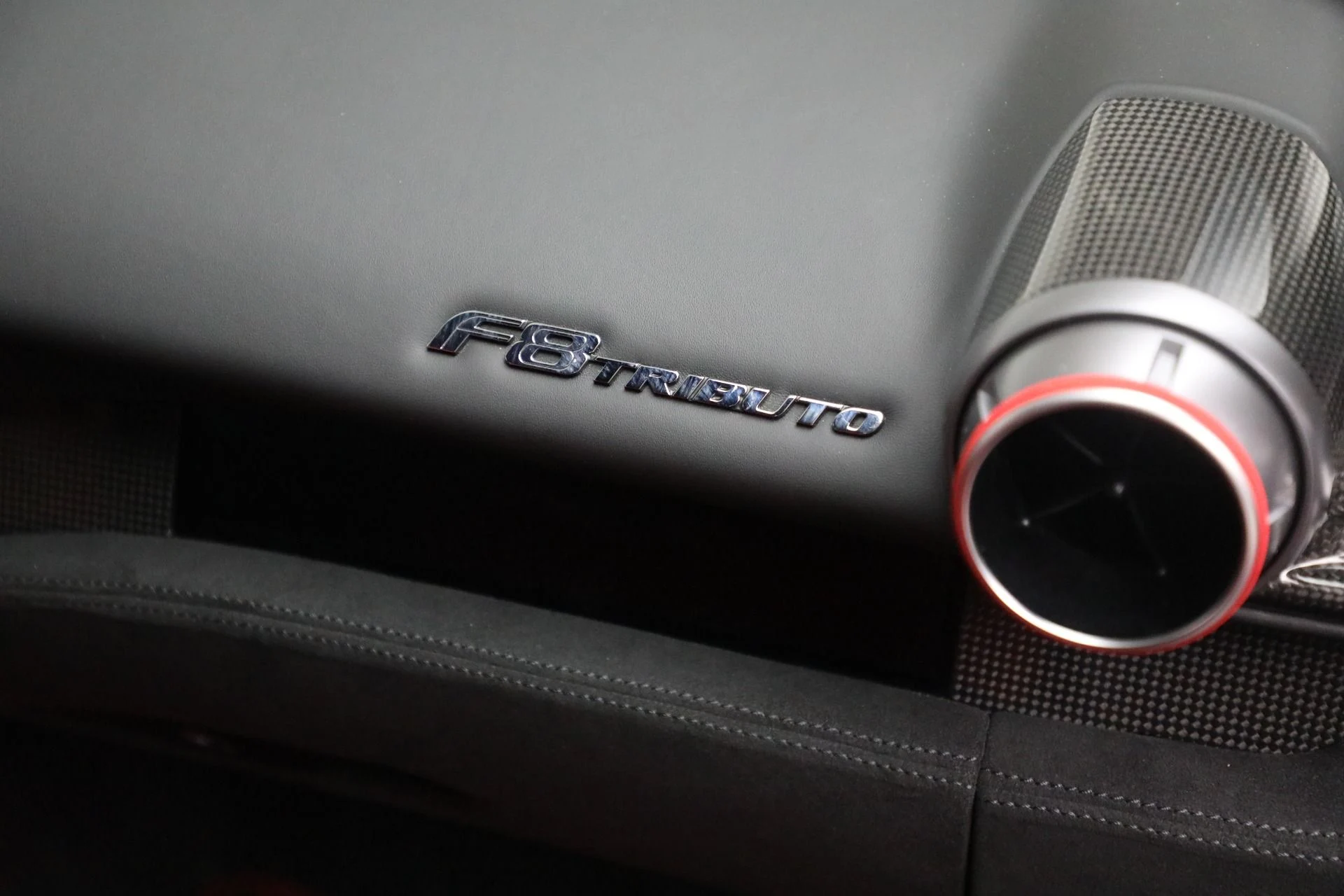 mph020_339107855_Used_2020_Ferrari_F8_Tributo_1762209195_988cf3715b