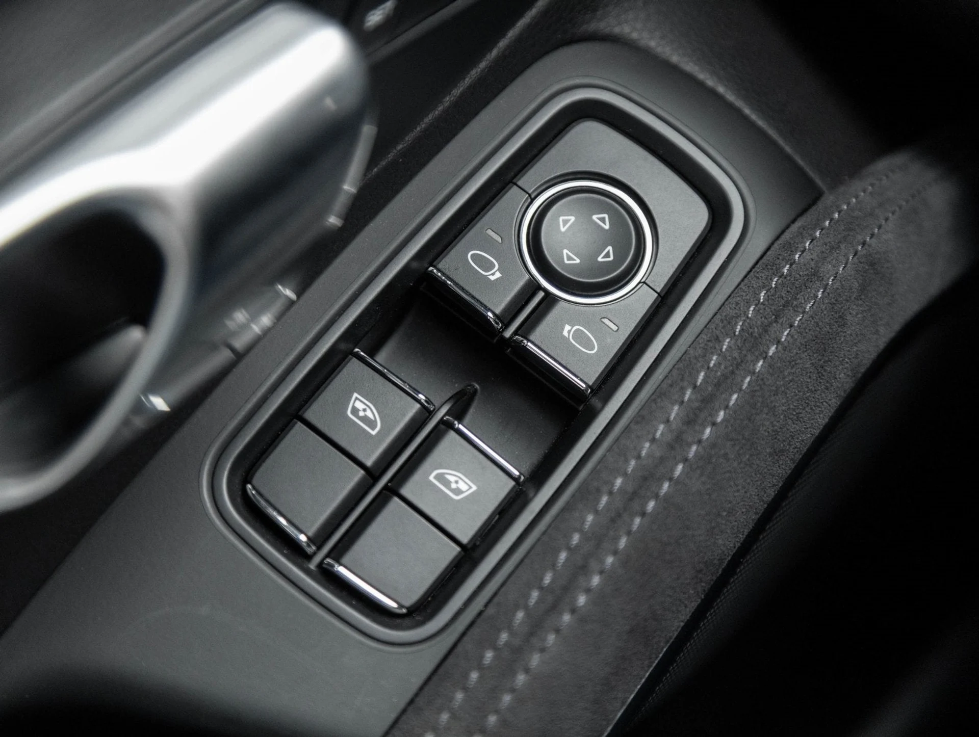 mph020_3400156300_21_43e53622ae