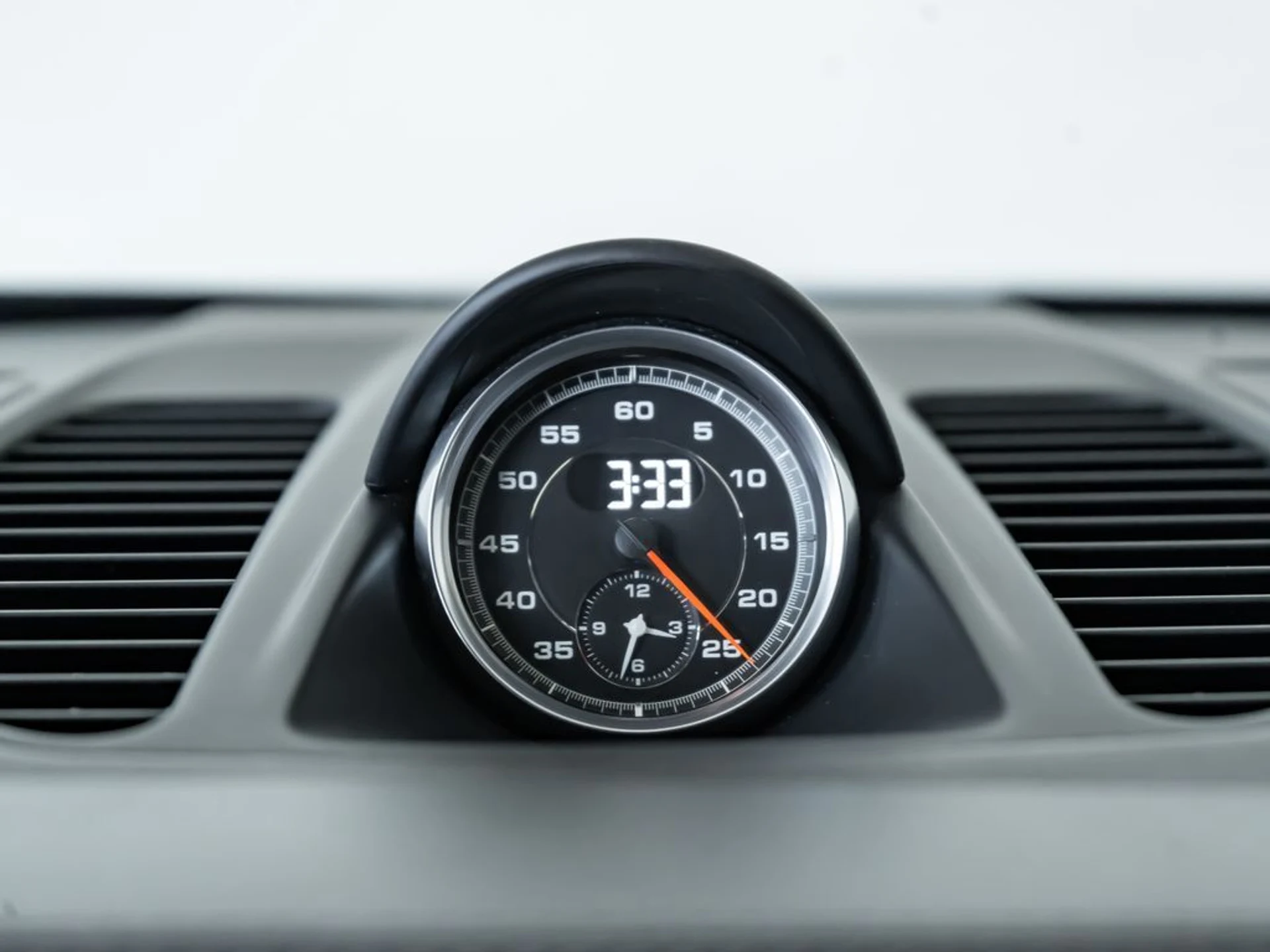 mph020_3401170811_94c51279a76378b91181c261569f6a49_5a18be2a93