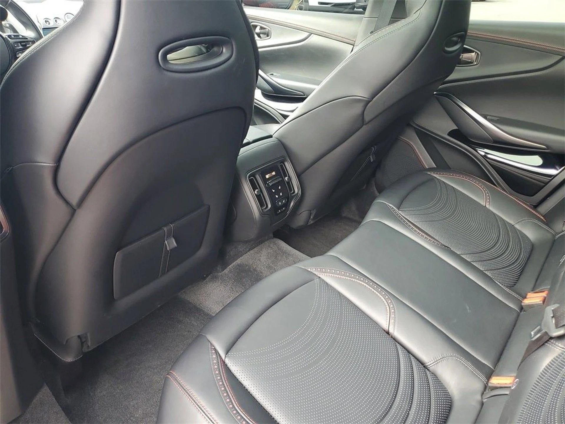 mph020_3409105556_21_43aed83b25