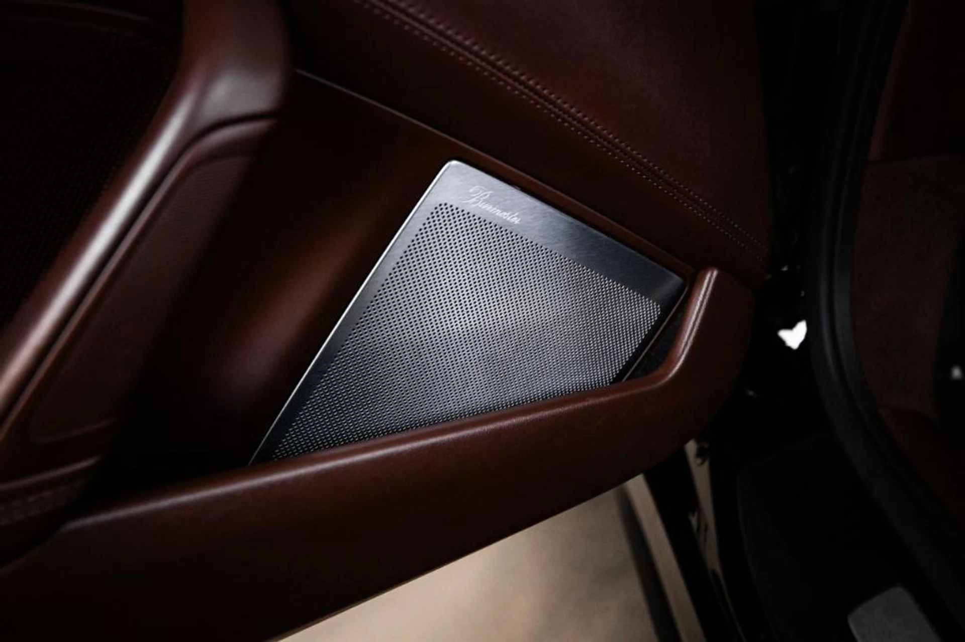 mph020_3415139066_w6_J_Iaq_Boo_P2zofvz_R_Fz2_Iokpx_YY_3a7f7a01be