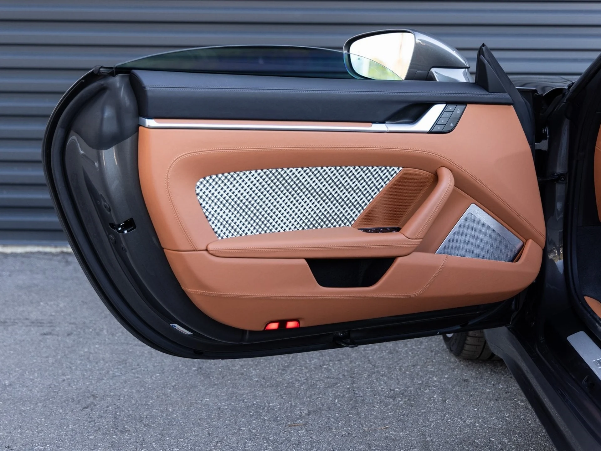 mph020_3415637127_21_a4bea354e8