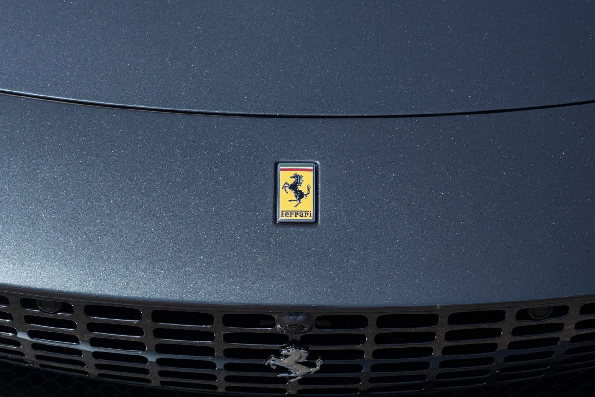 mph020_3418186423_Used_2024_Ferrari_Roma_1757965084_fe2f20e97a