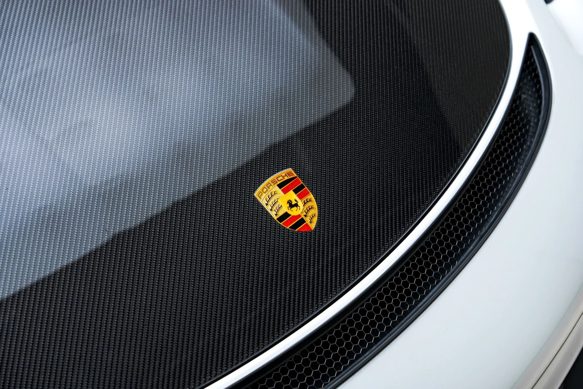 mph020_3419746263_Used_2023_Porsche_718_Cayman_GT_4_RS_1785250156_4cce32abd8