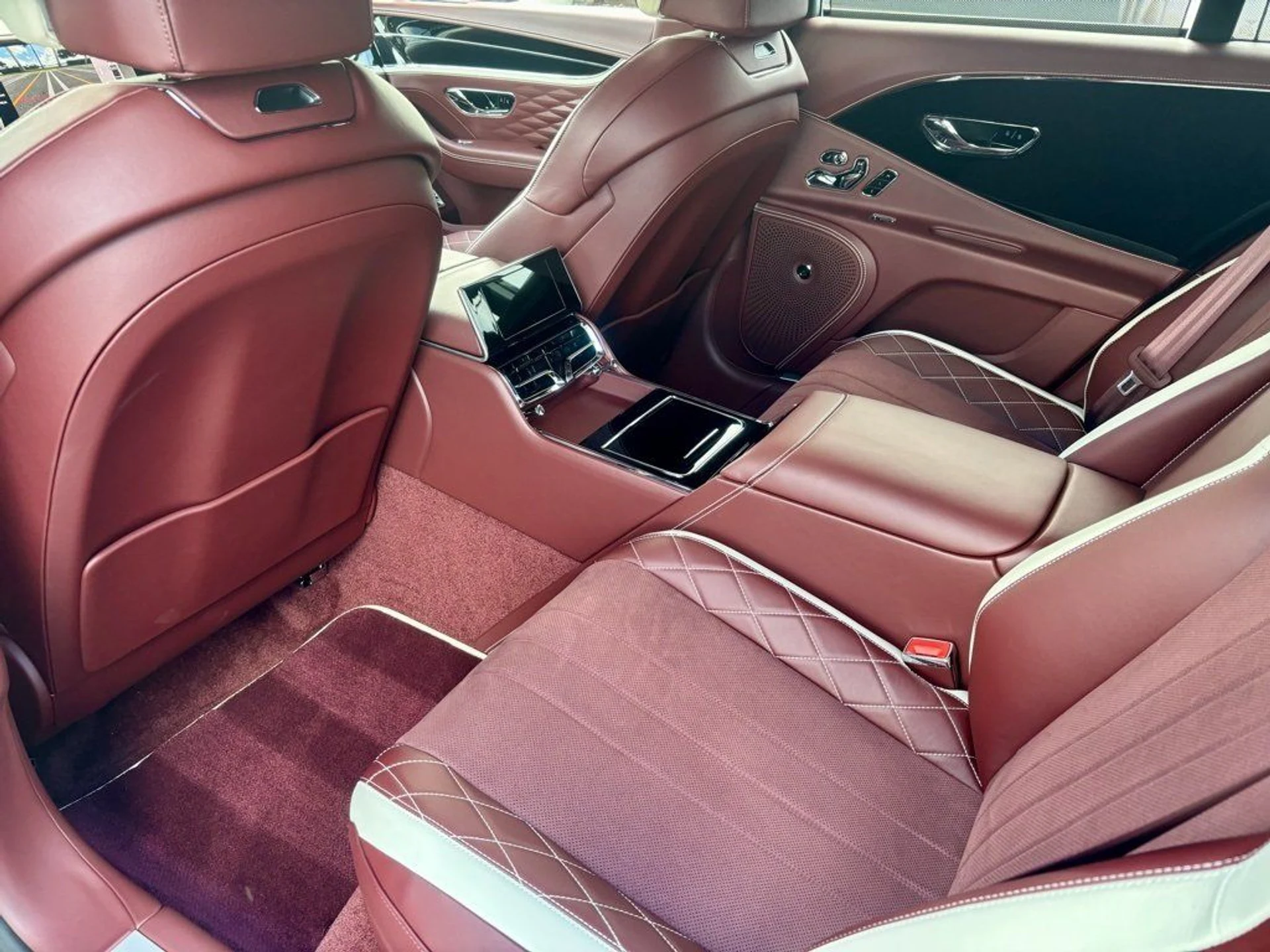 mph020_3421484157_f3cc94b36a6a219392819d6c0e61b460_19e72b1ed3