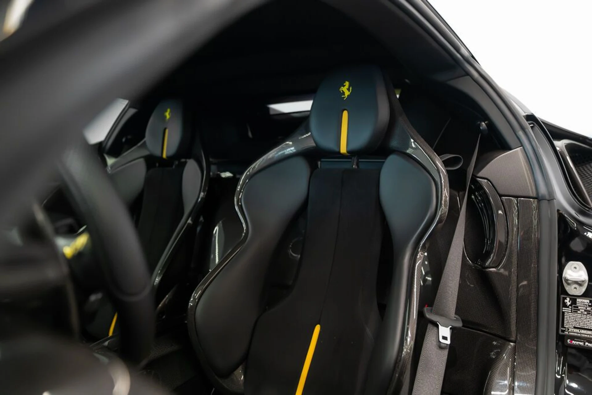 mph020_3426049343_ferrari_sf90_stradale_2021_jpg_v_1773863537_ec5fcb88e0