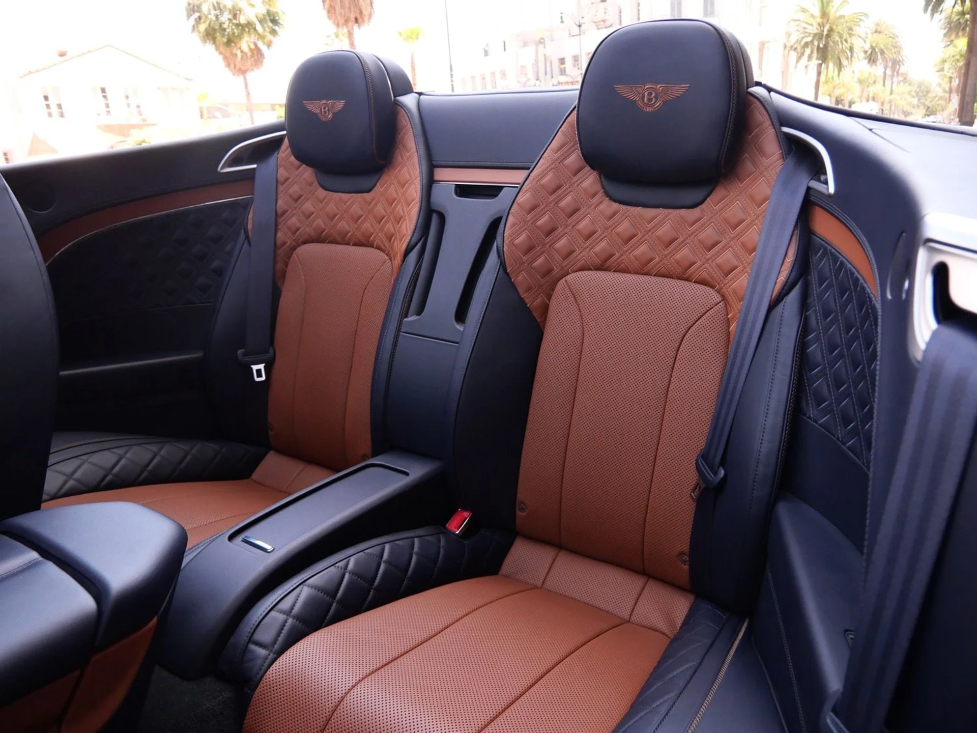 mph020_3434909314_389ddb047751bf9724effd2874d45816x_0869c8d961