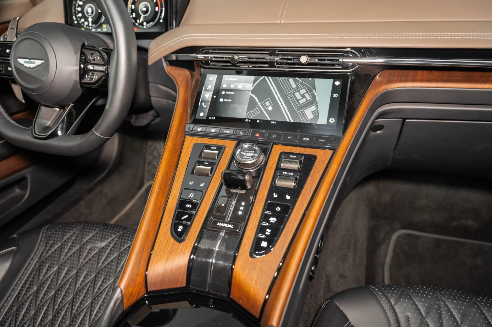 mph020_3434932686_Used_2024_Aston_Martin_DB_12_Coupe_1761150102_1510a8f209