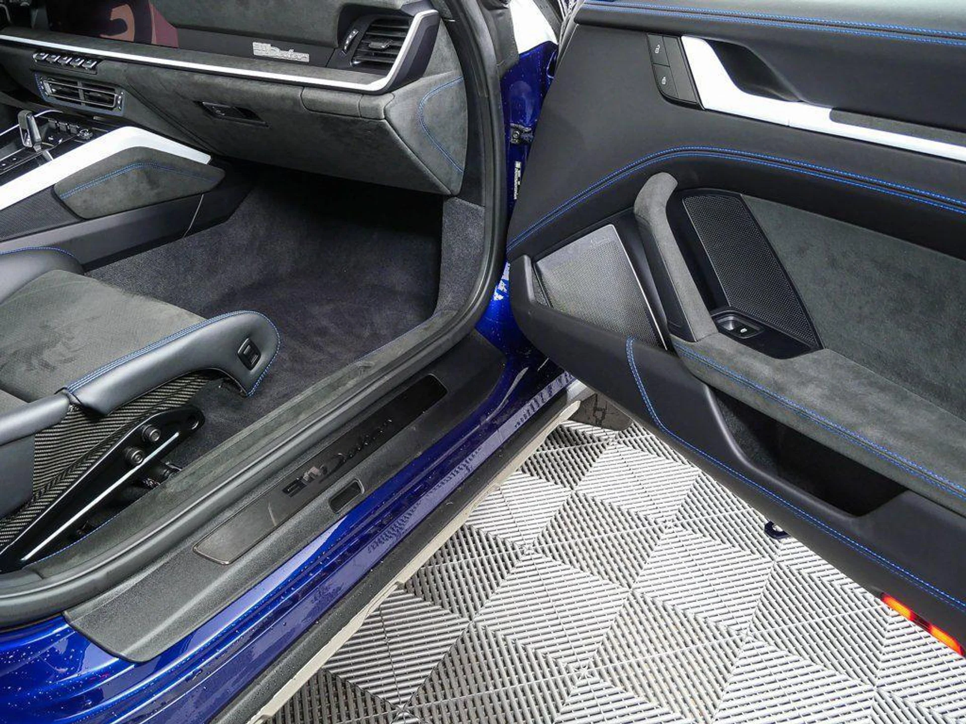 mph020_3440227410_fg_O_Nk0mtv_YEBO_Jt_RLL_4_Osua_J4r_E_8309ba69e1