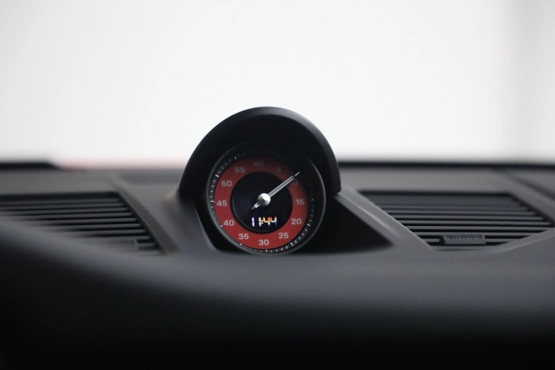 mph020_3441633659_Used_2022_Porsche_911_Carrera_4_GTS_1775578385_7929949375