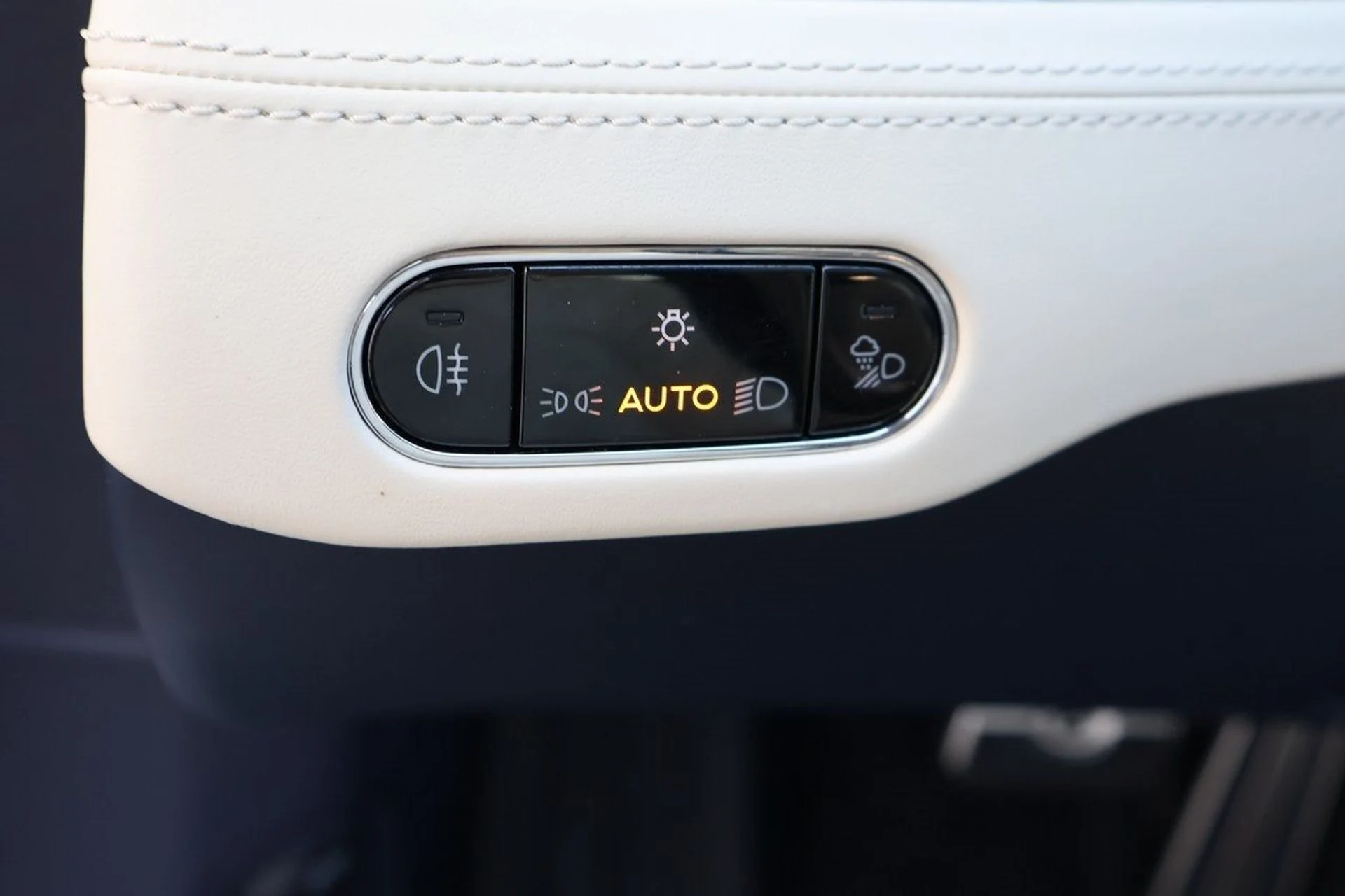 mph020_3444664718_21_798272d2bb