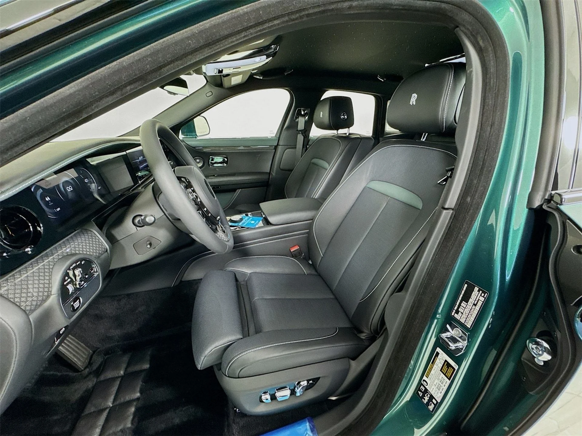 mph020_3445895754_2ef591f2addde442137d18adf2af6d2fx_cdf8a878dc