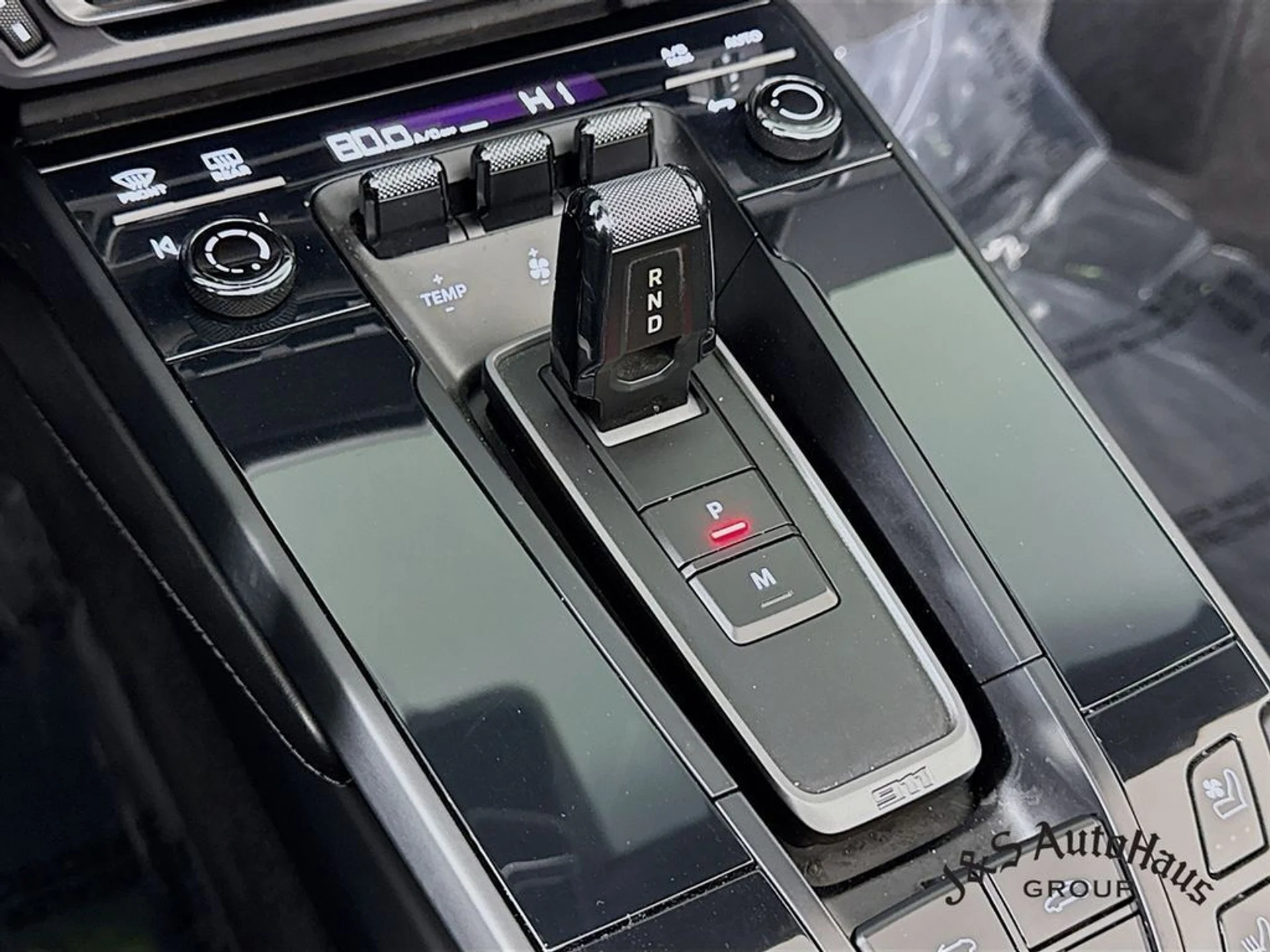 mph020_3449059737_joe3q2hg9906ro03l6yiziu1e58a_44685980f0