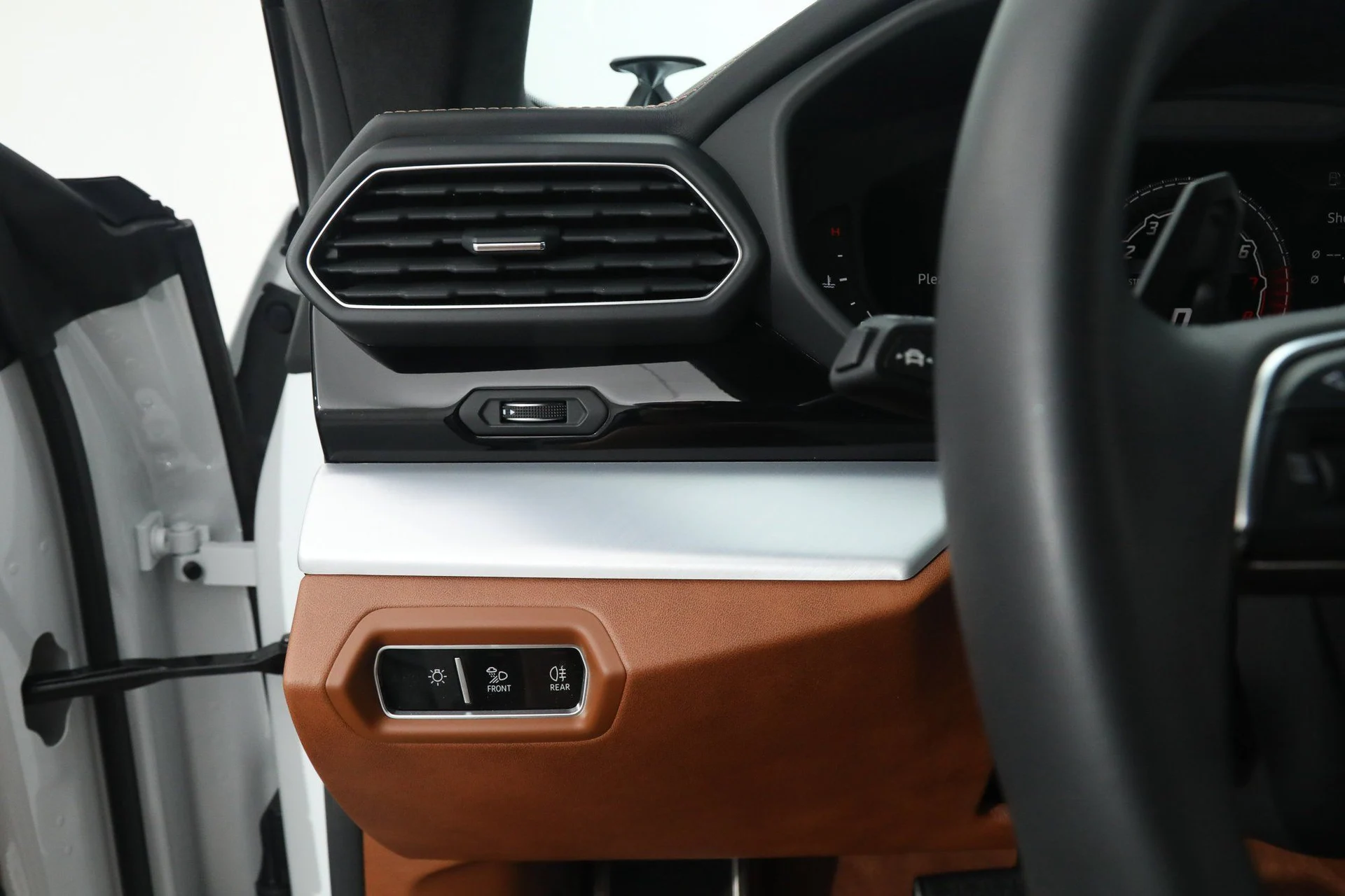 mph020_344927202_4bb8755742bbbebc41610263ebf02ff3_23b29ceb7c