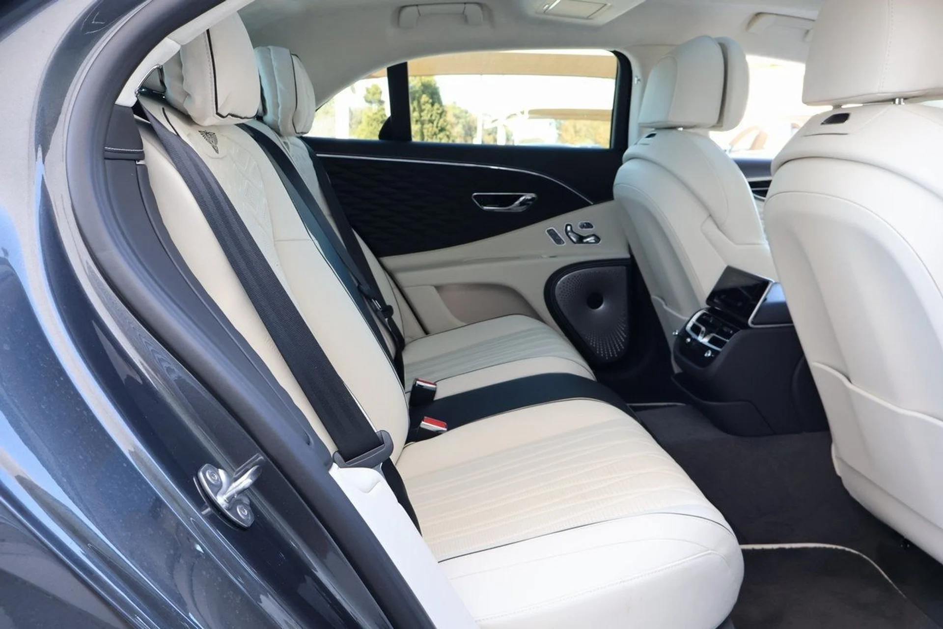 mph020_3452165660_21_9d8bd30b5e