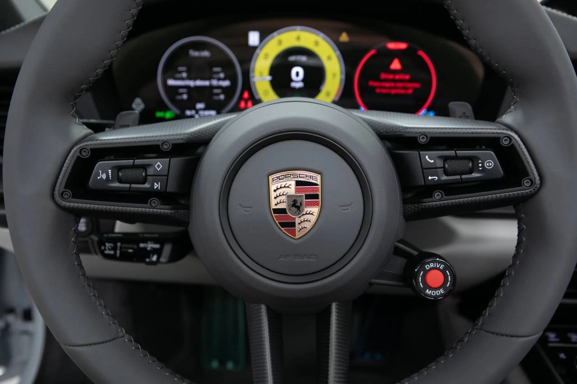 mph020_3459983478_51711a2e56f8c81d891b74ec2aea07ebx_23dda4a859