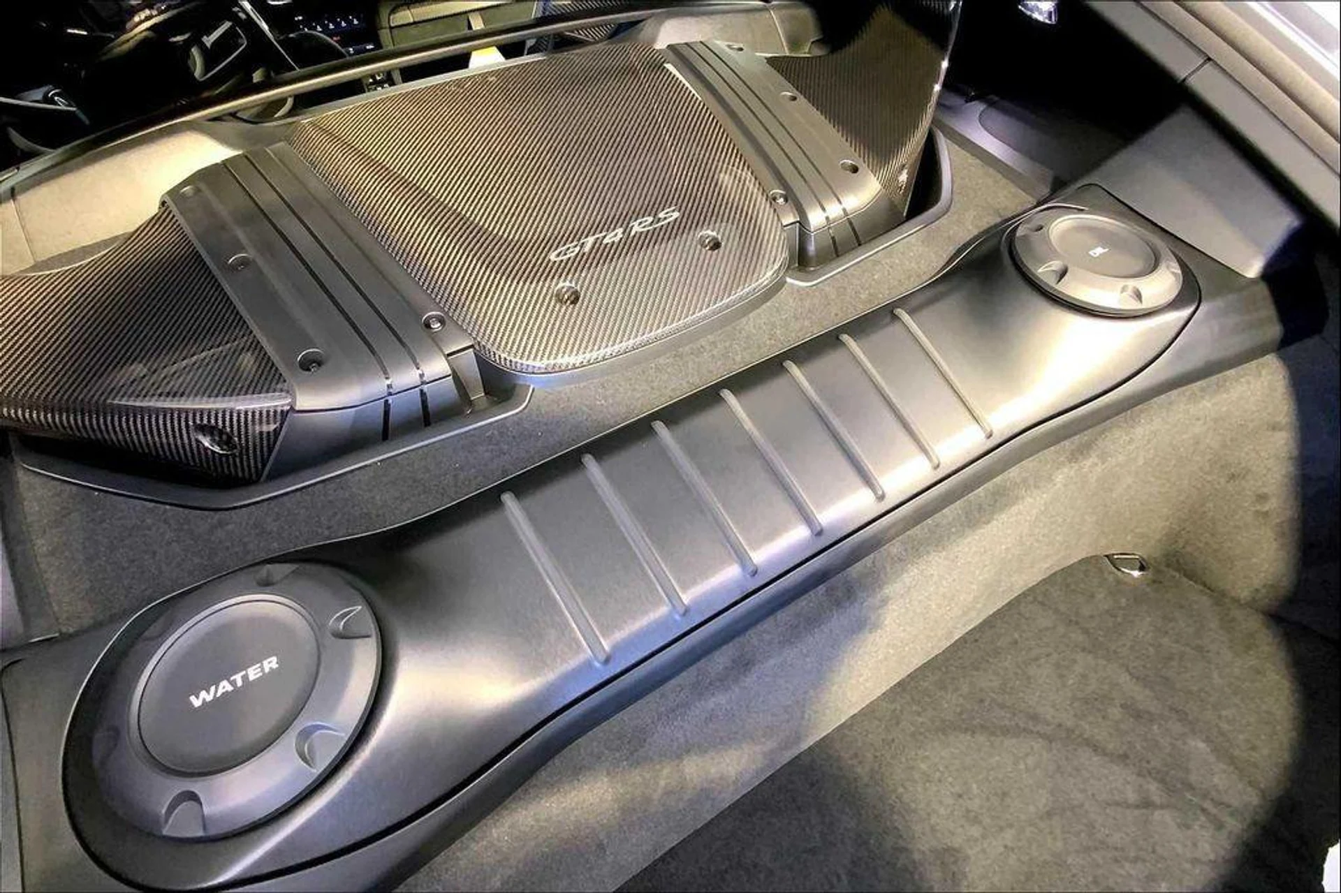 mph020_3464228358_Eo_OD_6_Db_Wfp_Z_Jg_Xay2f_Q4_LO_Wbey0_866ca5f1f9