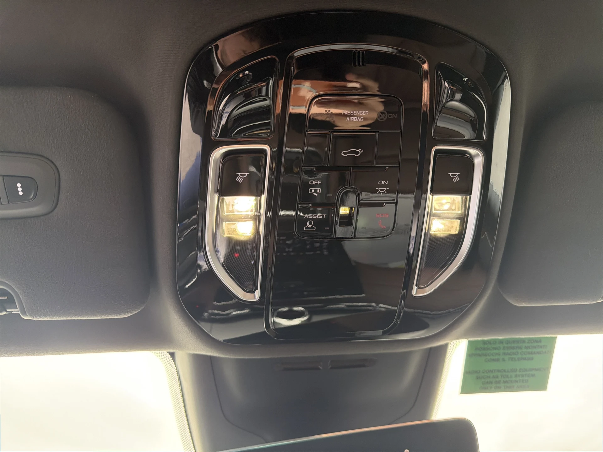 mph020_3467852549_21_2c36c61029