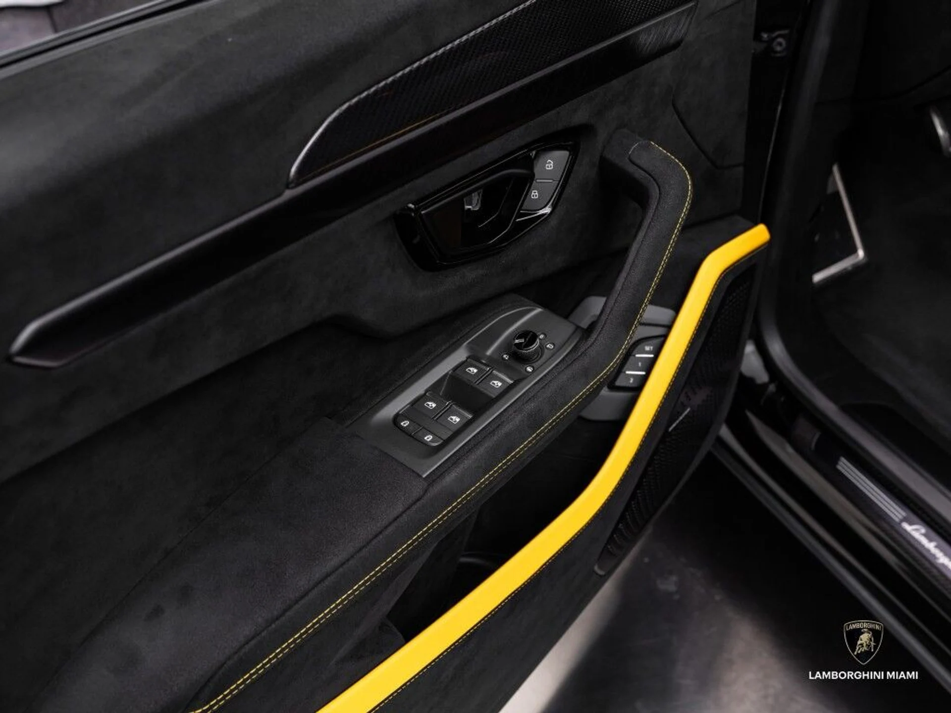 mph020_3470688689_e9a697f25089306274e93442cc9573e0_40a53fc09d