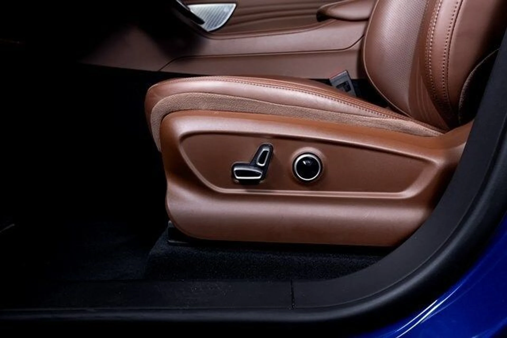 mph020_3477475570_66c31246e467bf8b7395db8c63e28fa1x_f8f8f5e926