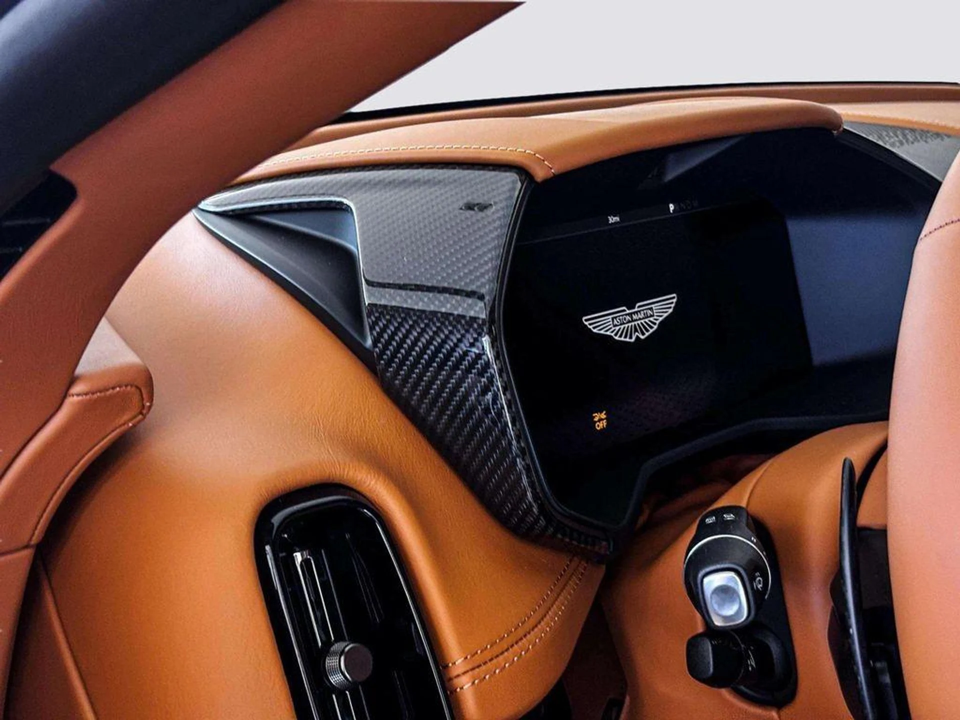 mph020_3482144352_c_X_Mb_O7_Sn4_Yso_A_Hmb2_ELL_99v_E0s_ab62fe94ef