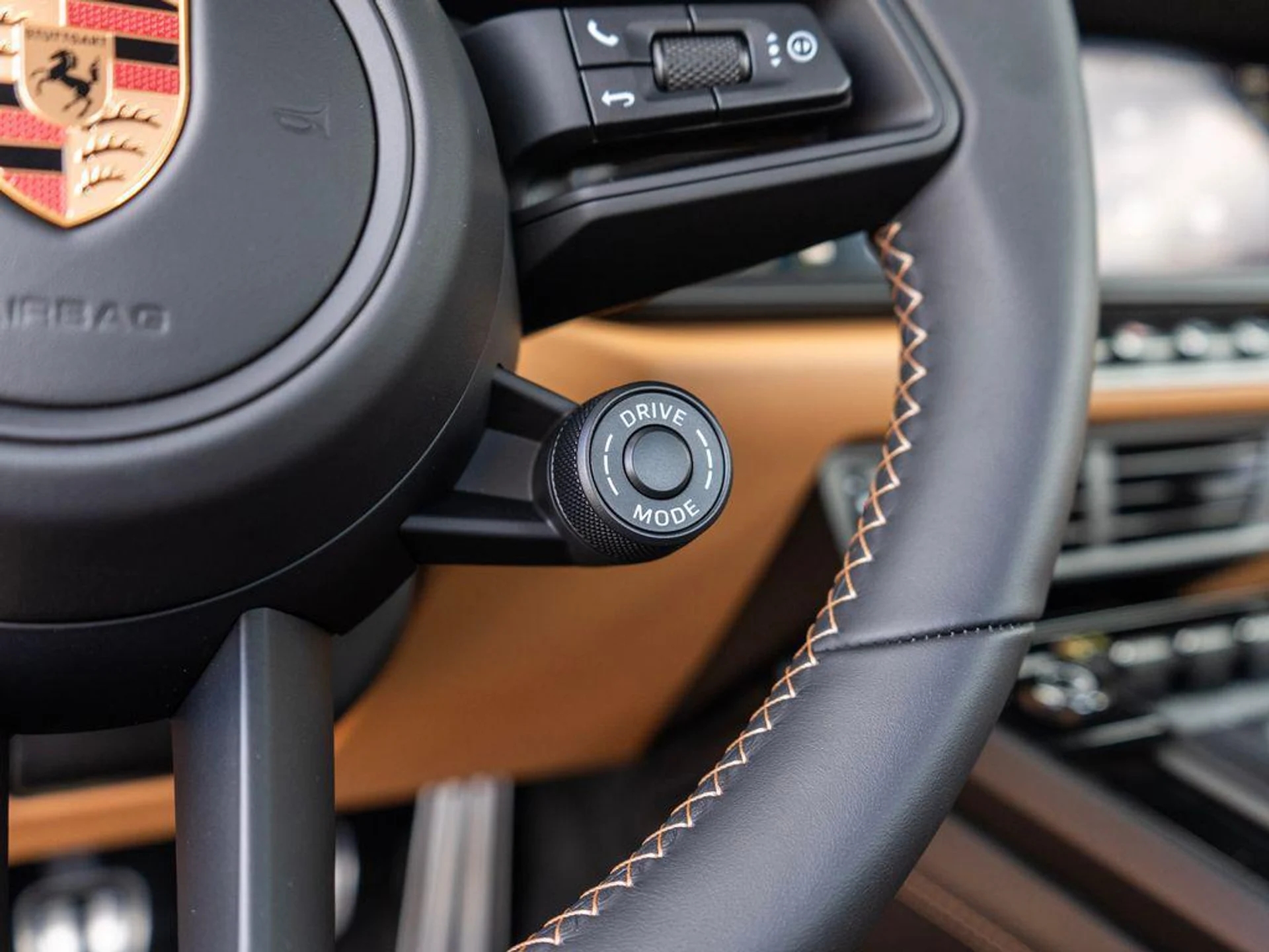 mph020_3491158135_CUN_Ni_Ov_a_VVA_2_M_Rw_UN_7s427_Y3_Qg_13f94376c2