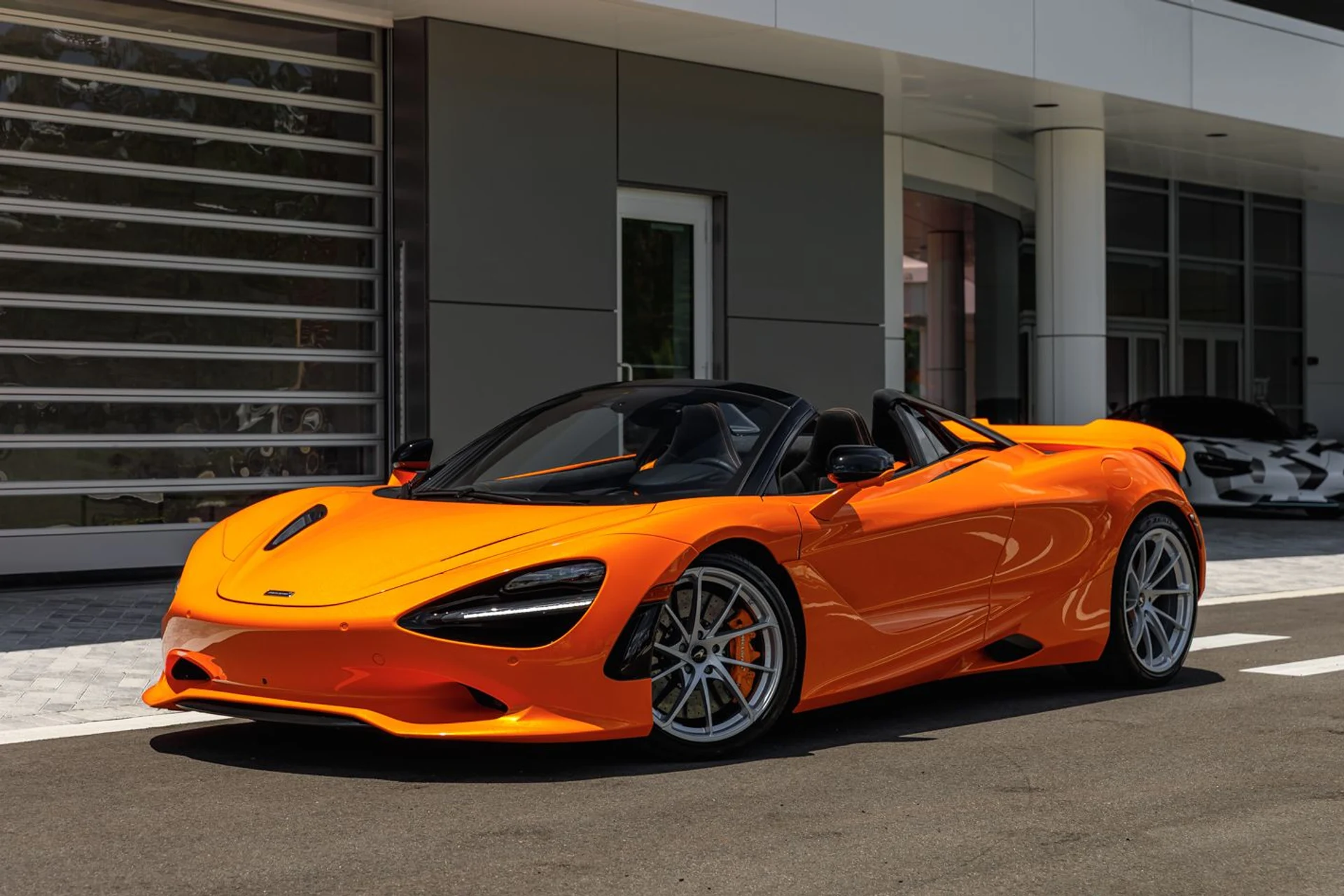 mph020_3494398013_Used_2024_Mc_Laren_750_S_Spider_4cfc330d37