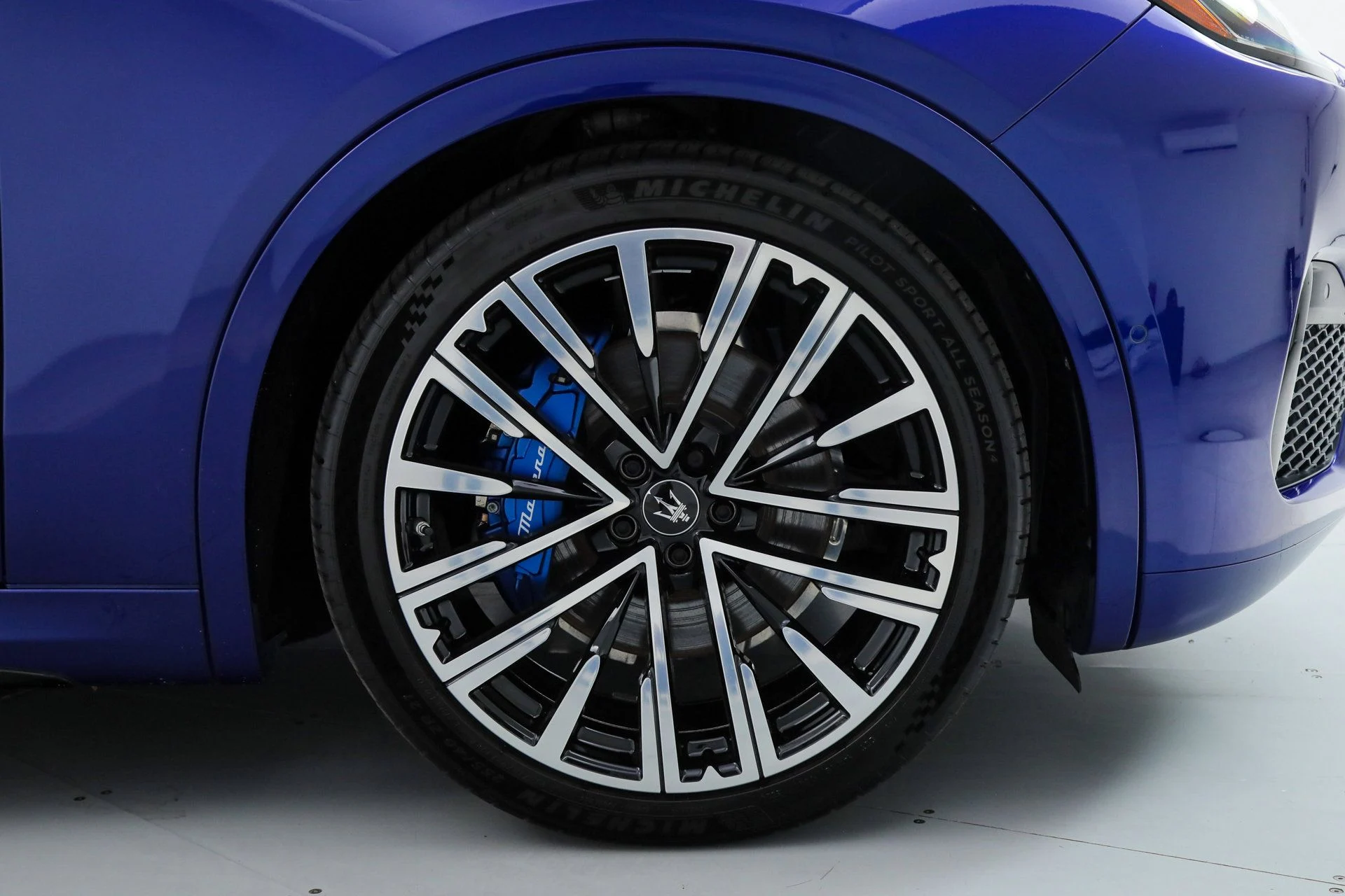 mph020_3495346912_7469ac69a2b1ff2182f1bdfe70d4a81c_1b24c6b581