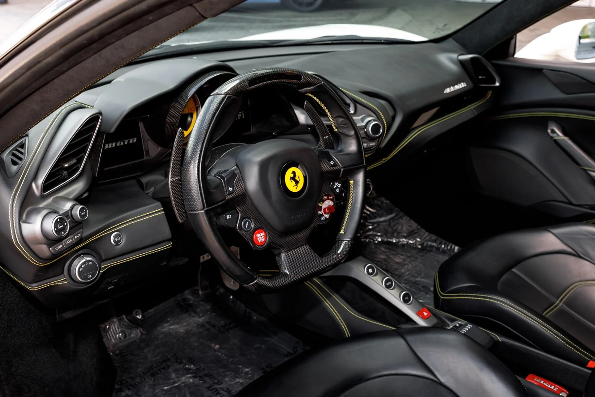 mph020_3495990010_Used_2018_Ferrari_488_GTB_f8efc43de3
