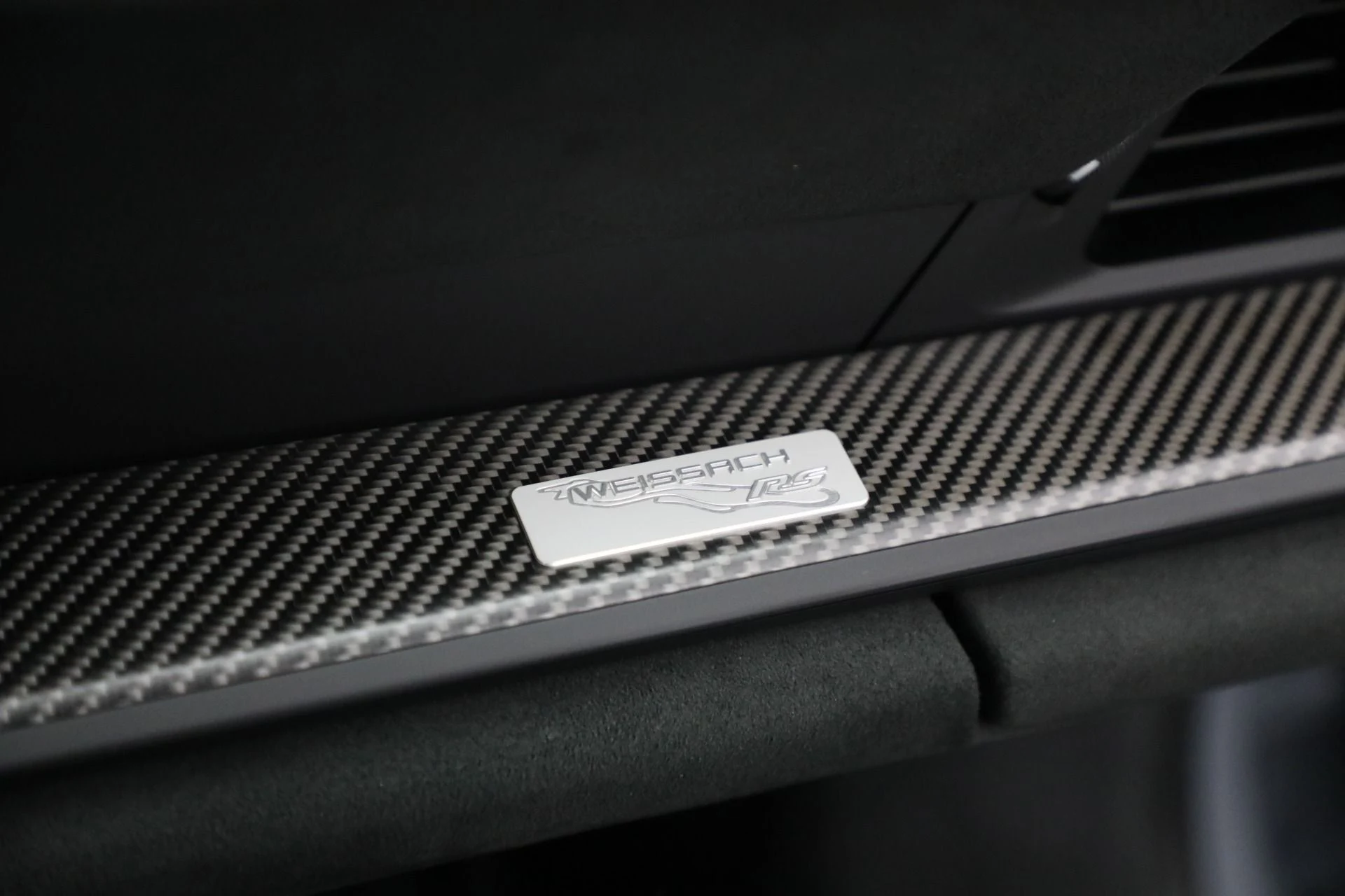 mph020_3496484154_Used_2025_Porsche_911_GT_3_RS_1763491935_819092c531