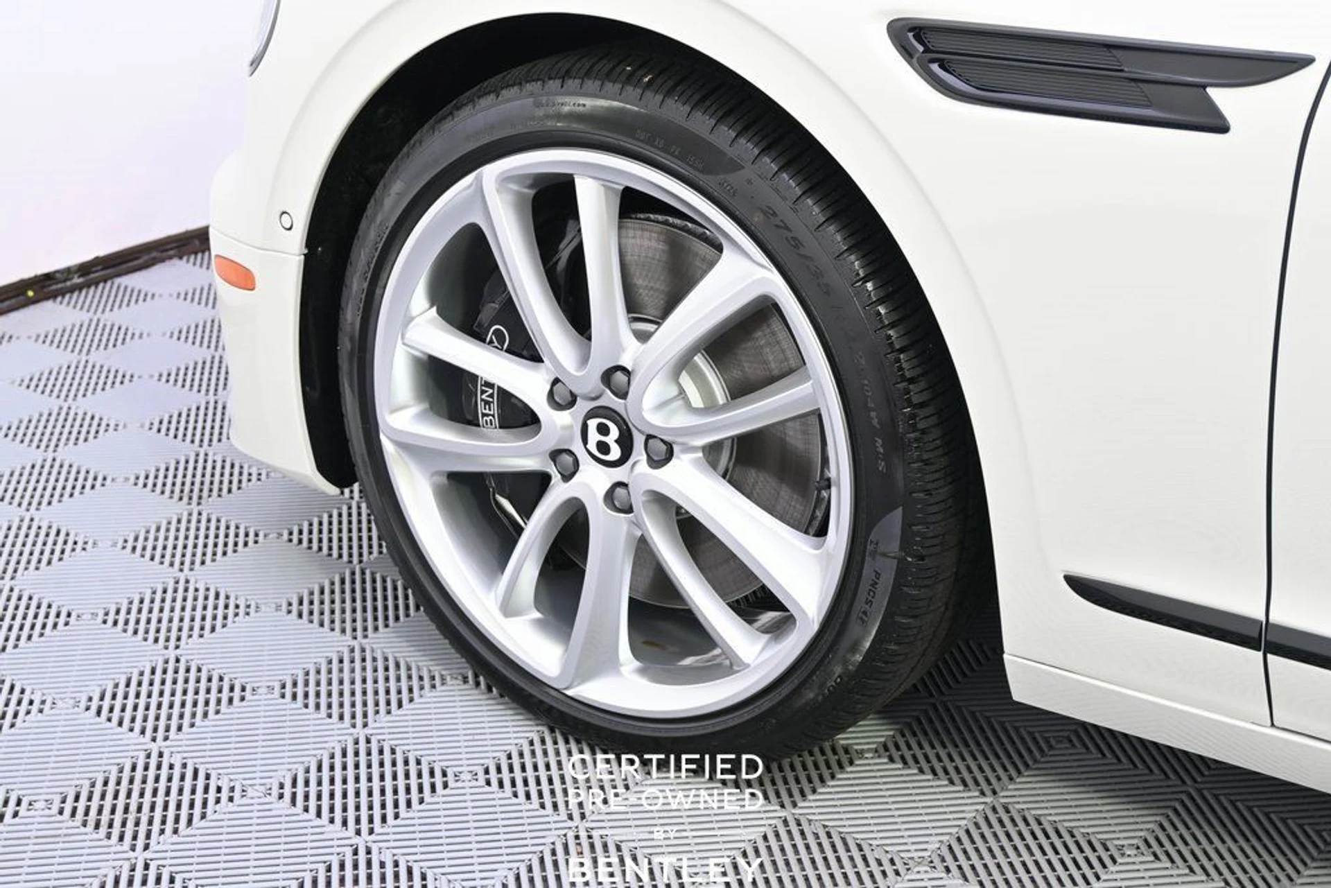 mph020_3497509744_9ebf470f4994490f9c913f8cf9cfb4a0_6f64a415a3