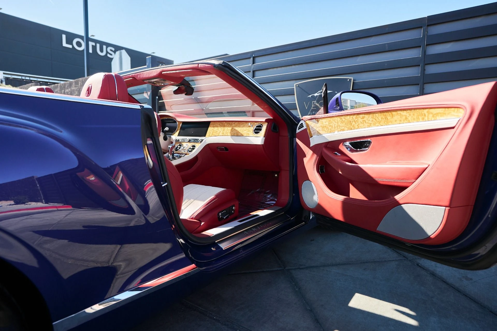 mph020_3499458990_Used_2020_Bentley_Continental_GT_1762568626_18c746fd05