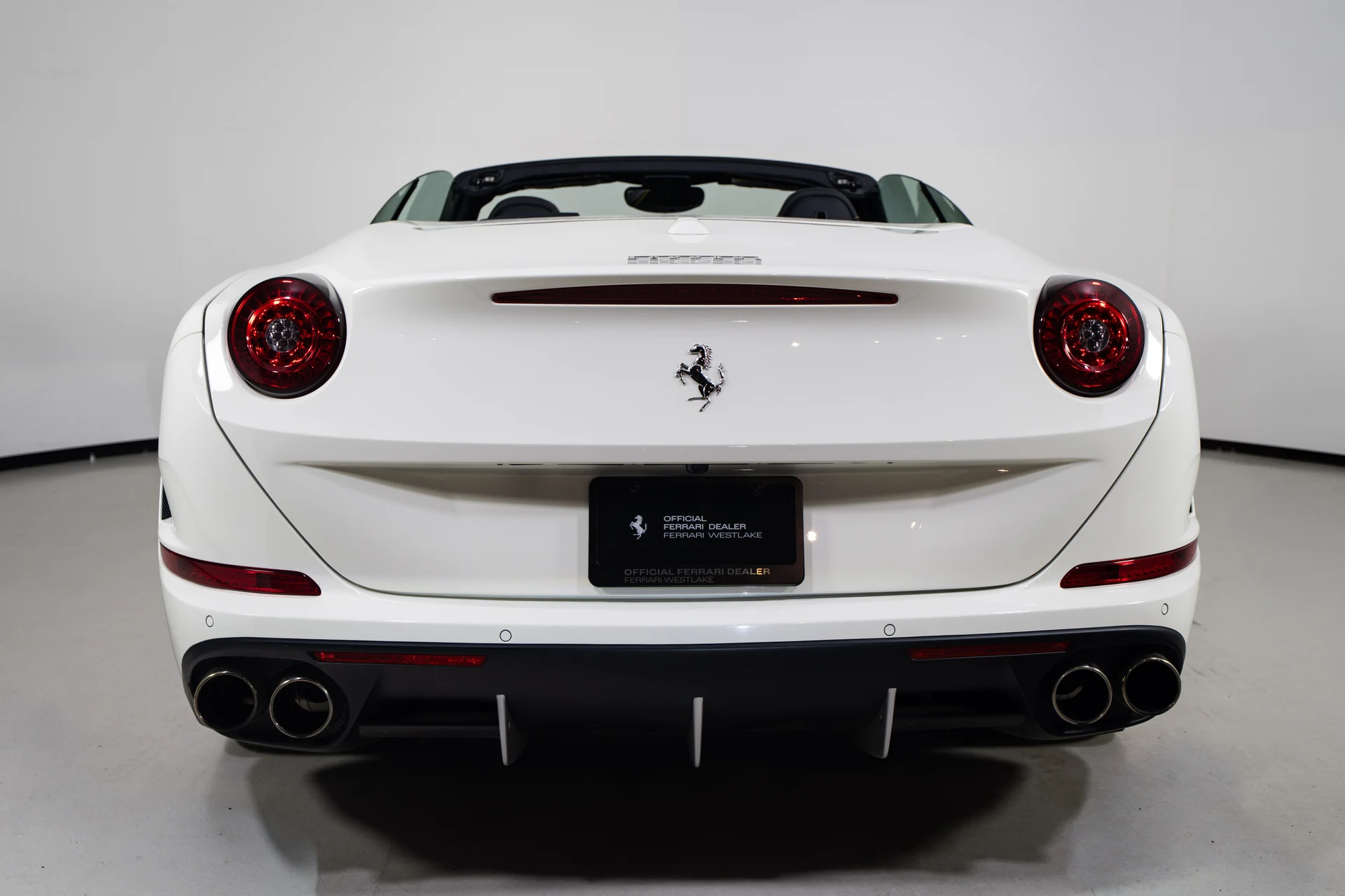 mph020_349957054_ded8931d124f417dab8f44e7476c5ffe_2257e41c8e