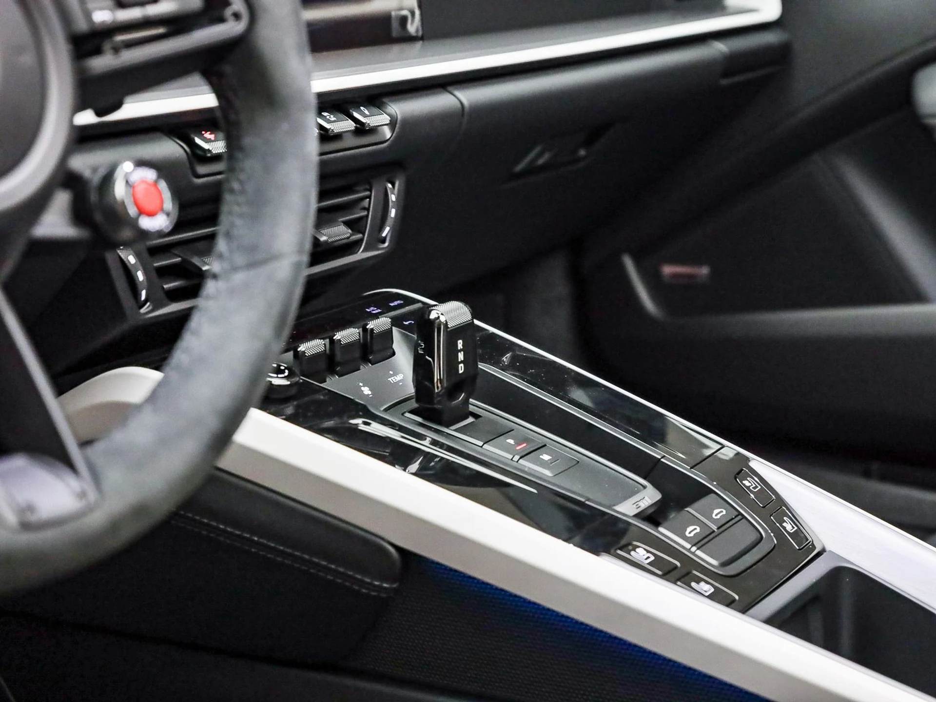 mph020_351157332_9dac7b28202614d230b619fe2269f627x_c30df30b65