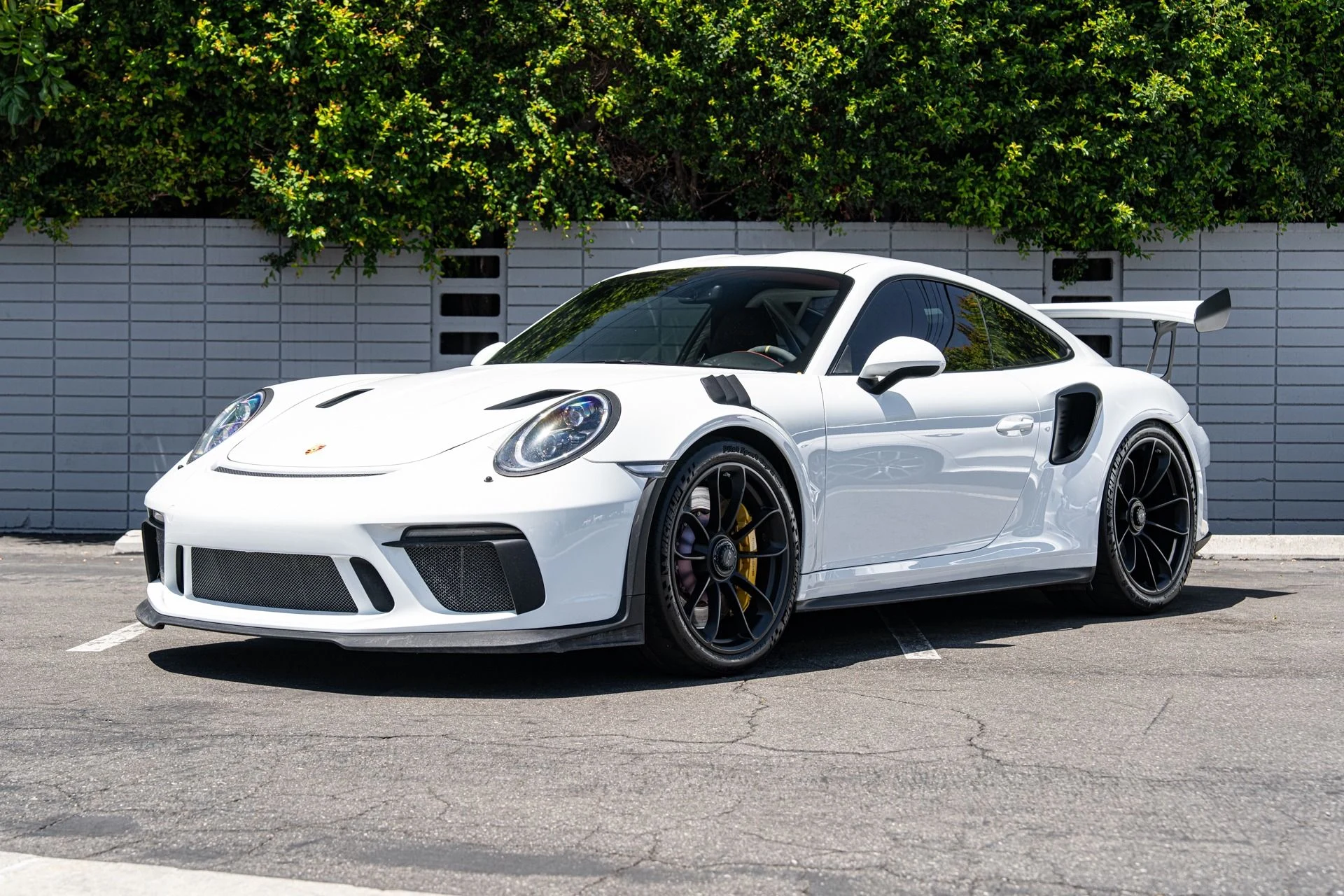 mph020_3511960553_Used_2019_Porsche_911_GT_3_RS_1754072606_b400d9fe96