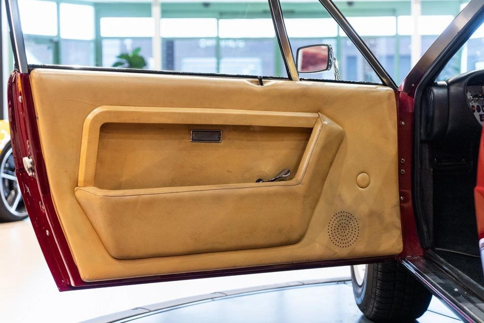 mph020_3515125898_72bc97bf088ae297cf9b8679abaab36e_948b9b29b1