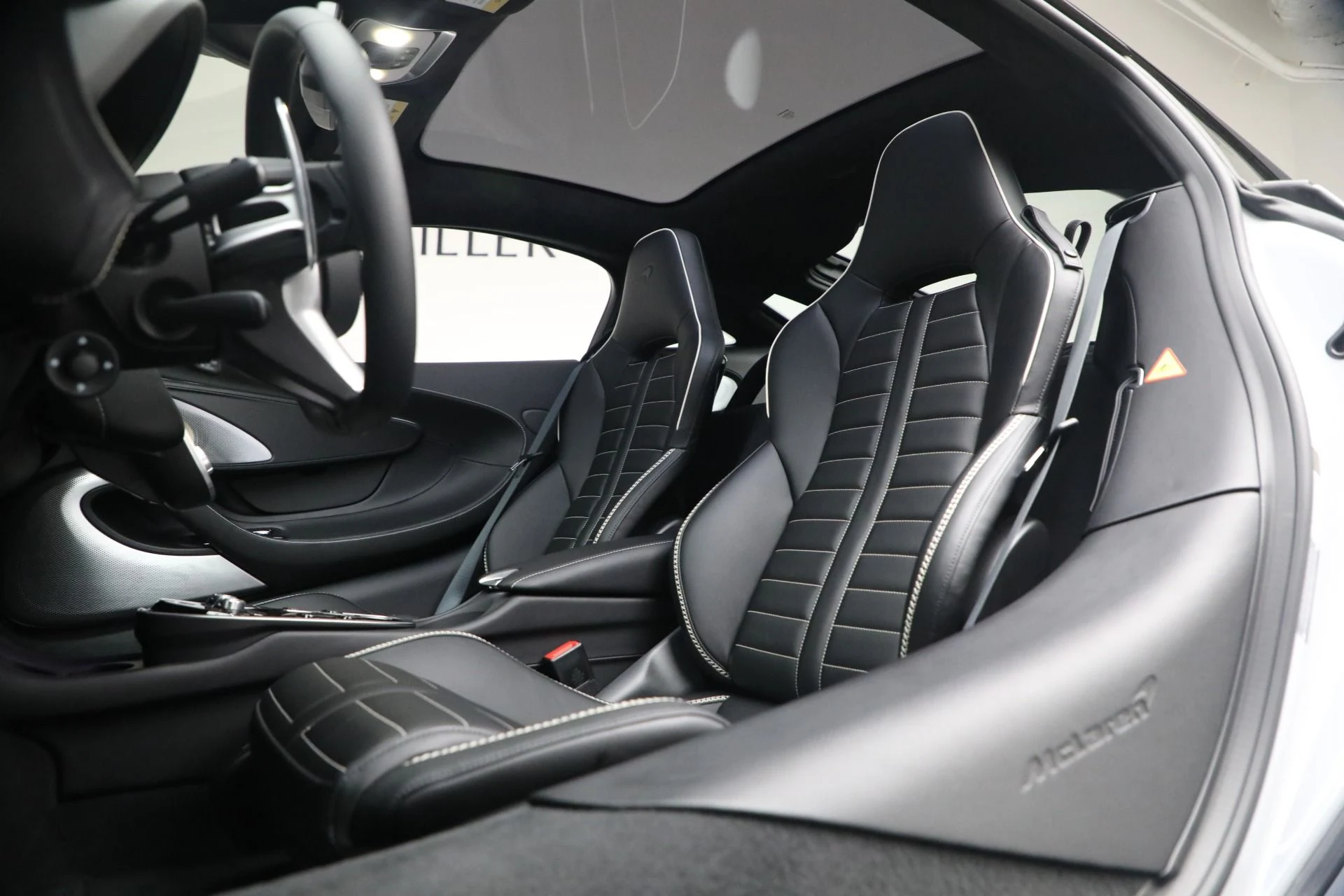 mph020_3516222984_New_2026_Mc_Laren_GTS_Tech_Lux_9800dc0e1a