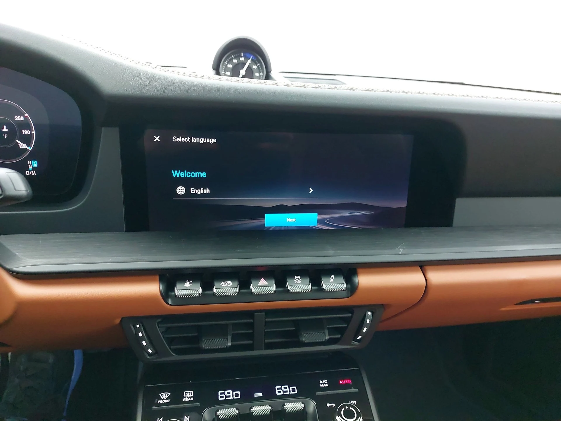 mph020_3518680225_3374d4610af0470bb7fc57de1e01a7d3x_b4efb977de