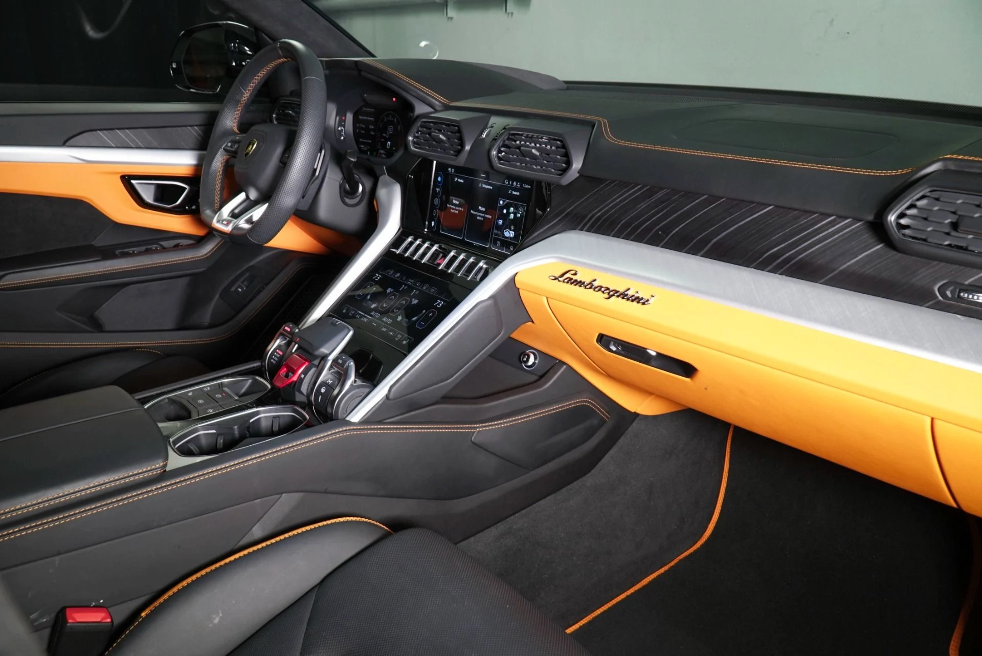 mph020_3525163937_Used_2023_Lamborghini_Urus_S_1772131380_eda8a311e6