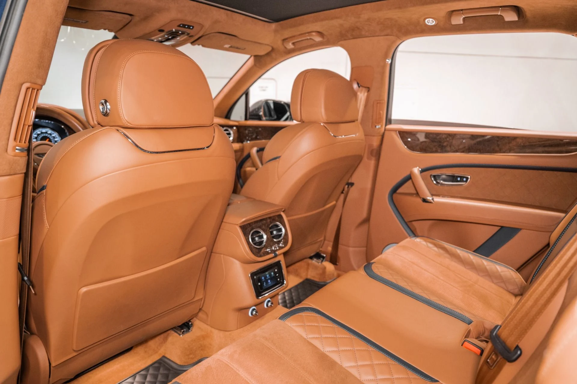 mph020_3526193755_Used_2020_Bentley_Bentayga_Speed_1771863926_b599f6a10a