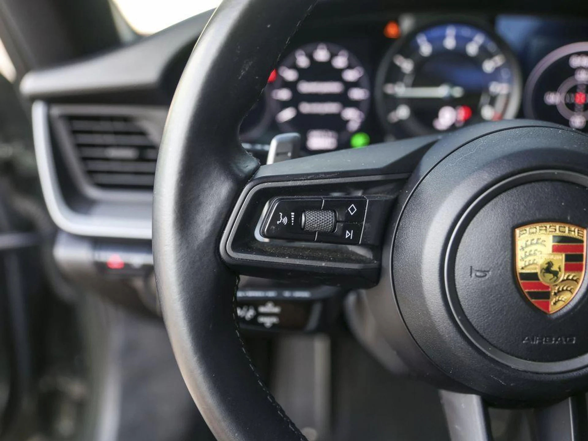 mph020_3527670554_Qhgq_Sy1f_Wh_V_Y8_LF_Xu_ZNYCB_2w_JI_18f7ac9e52