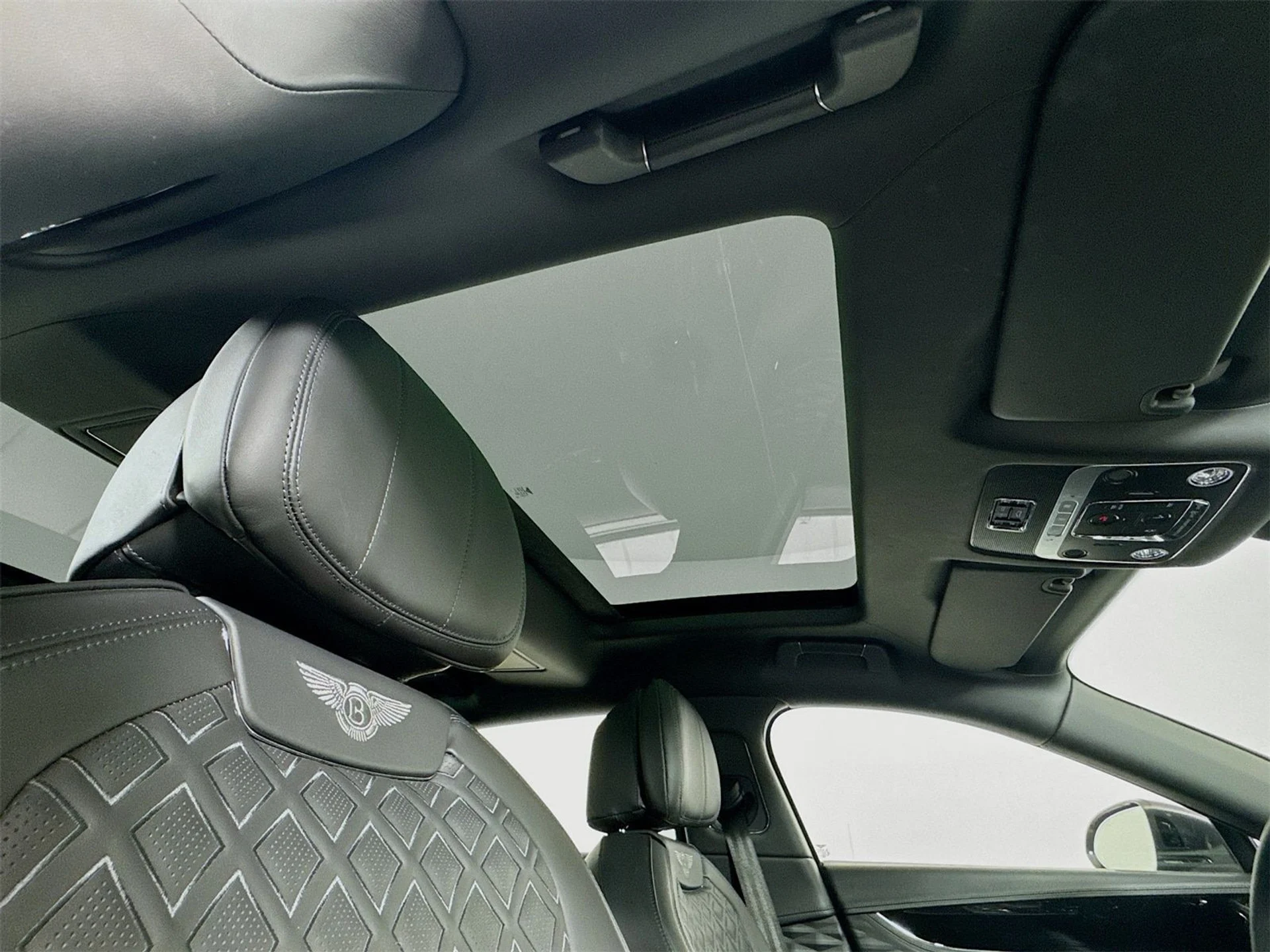 mph020_3530453801_aff59f5df8f7f01b1410086e312e62dex_a0856561bf