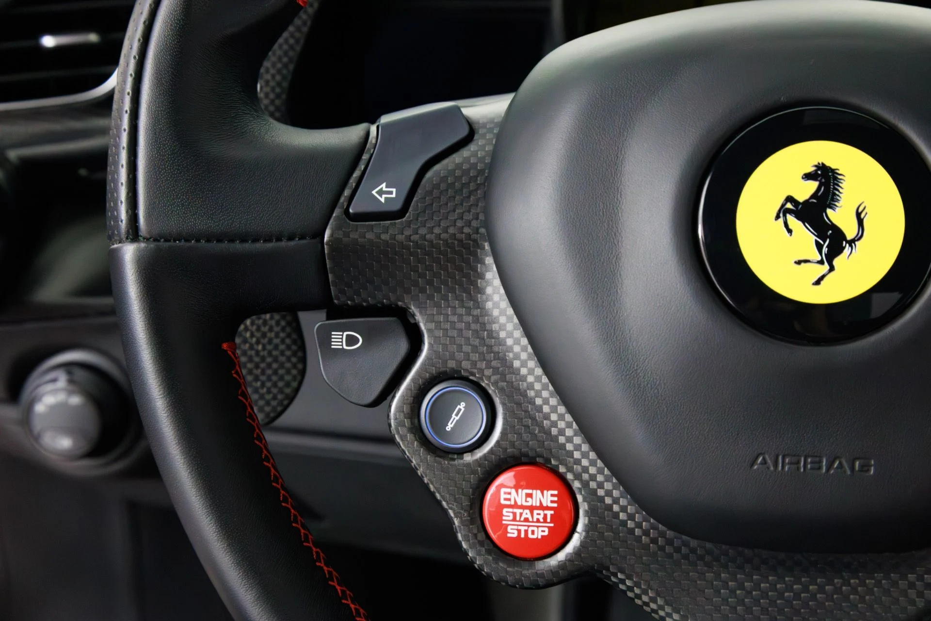 mph020_3534692738_Used_2019_Ferrari_488_Pista_1780072971_104d34fc03