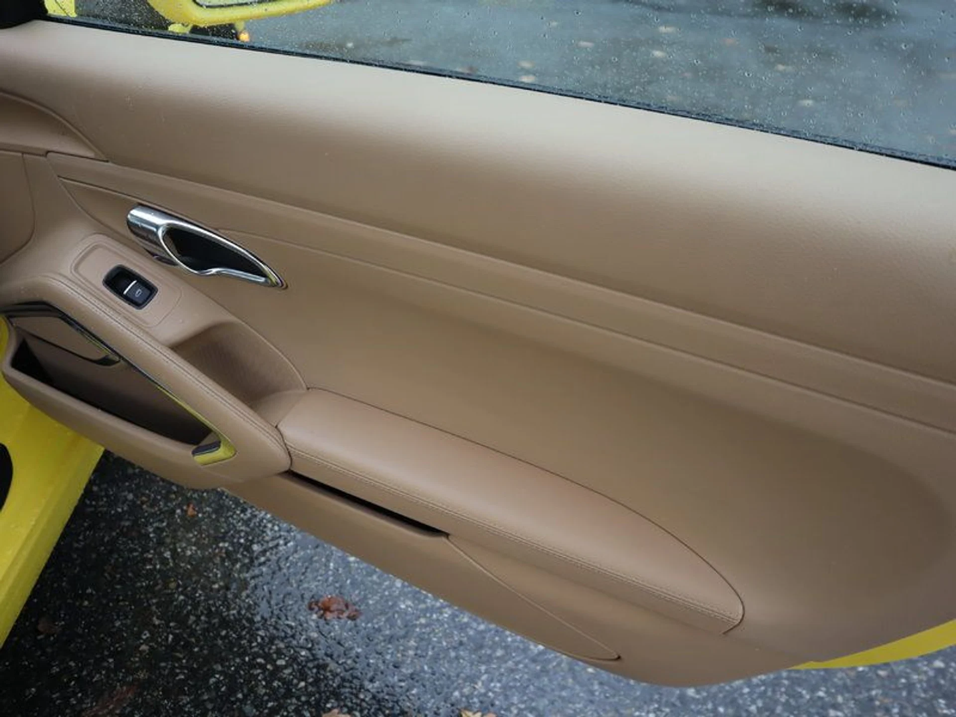 mph020_3537320813_37260098_00605_aff26b9ee92855edbd6695337615fc2f_4c854fc828