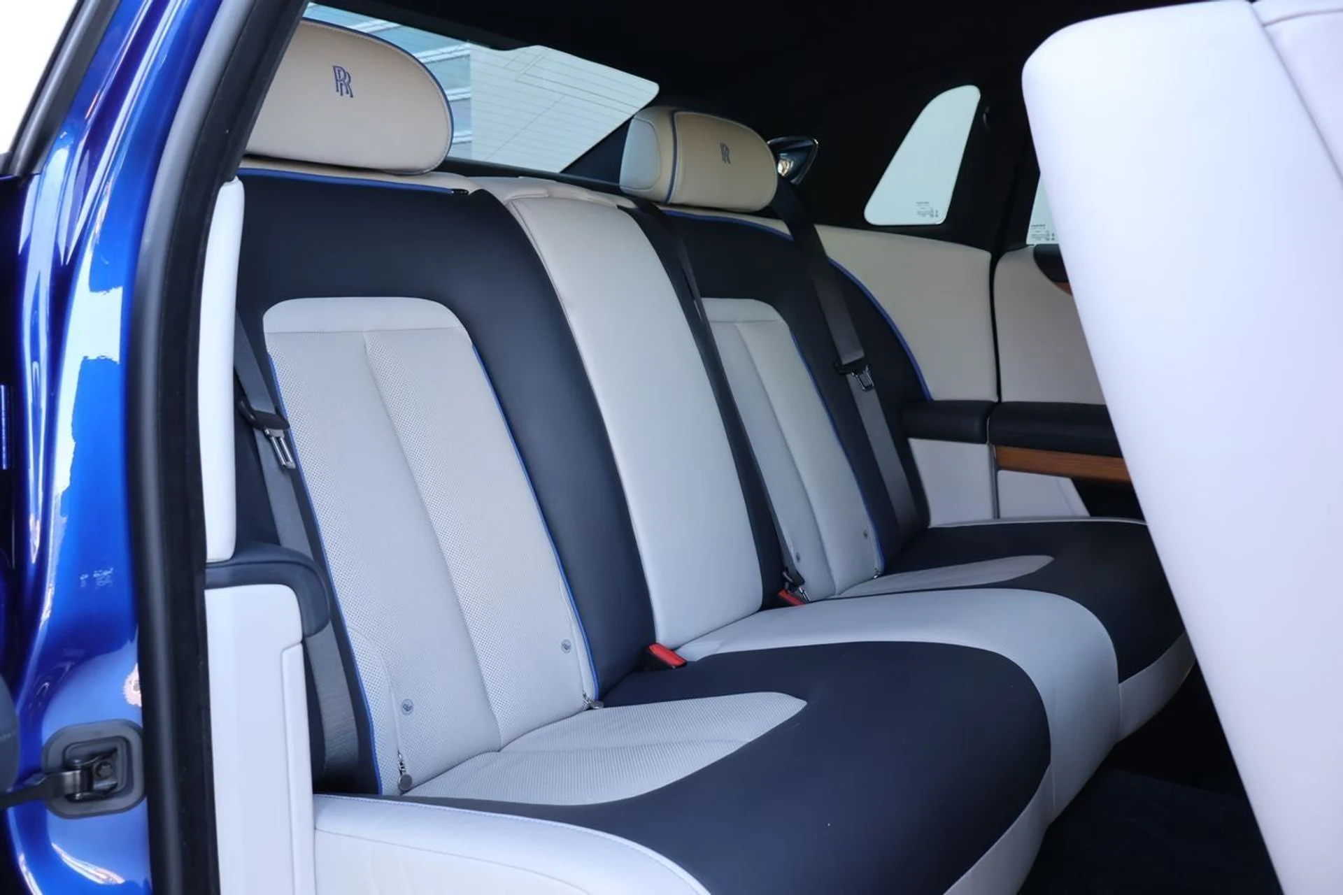 mph020_3538363353_21_1006042cbe