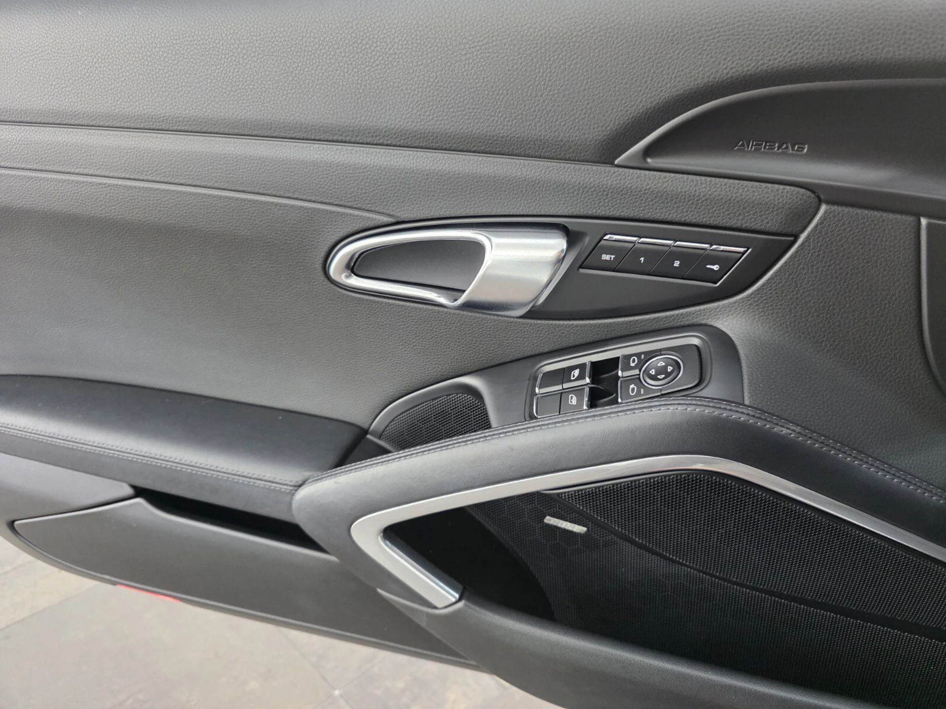 mph020_3541006603_187bddb461bfcb7b8fa77fe9962aaf79_0e31766f3f