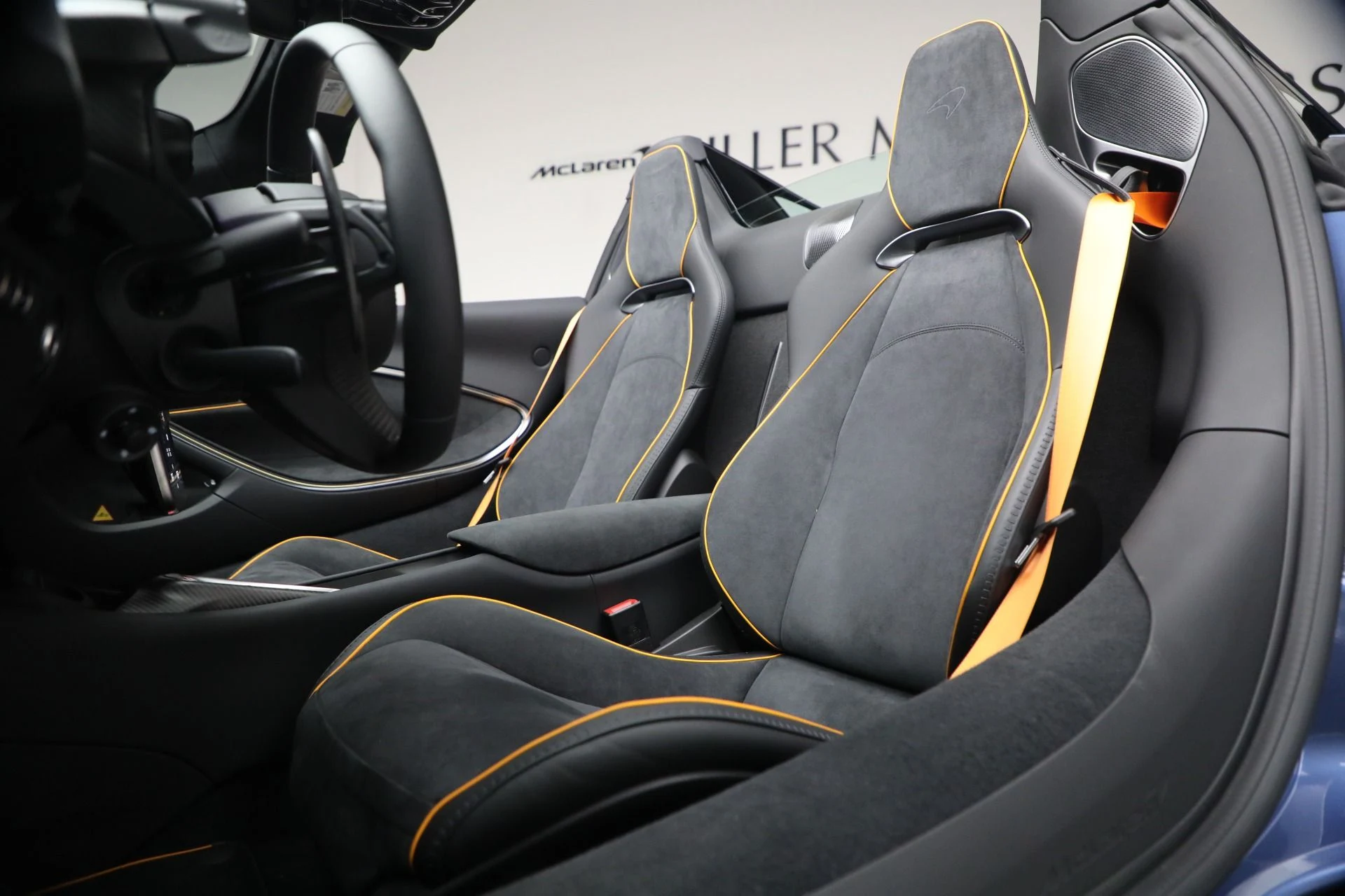mph020_3541890386_New_2026_Mc_Laren_Artura_Spider_Performance_d16694ddeb