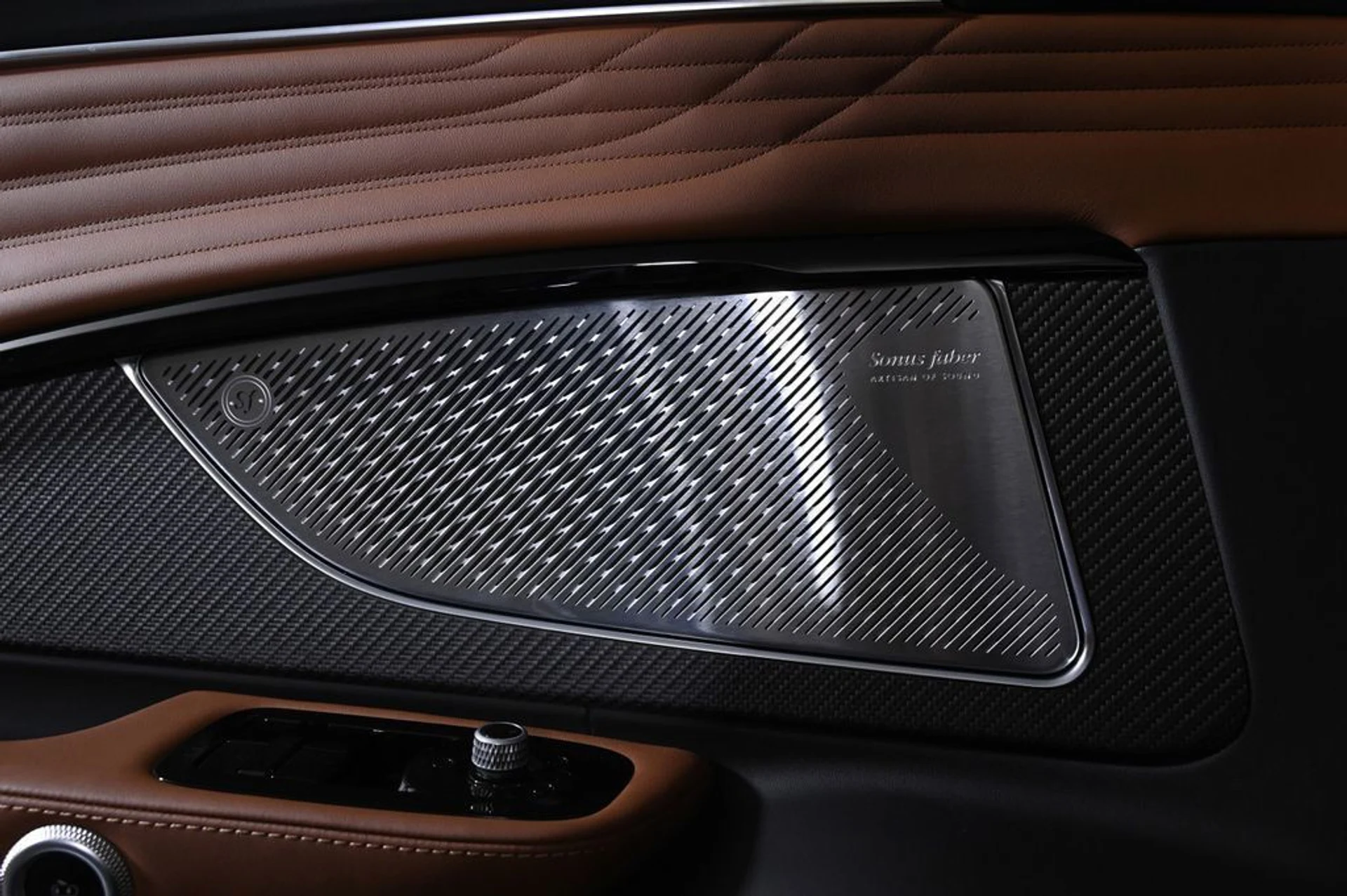 mph020_3545102878_new_2026_maserati_grancabrio_convertible_11350_23008816_21_1024_1dc2f3b3e1